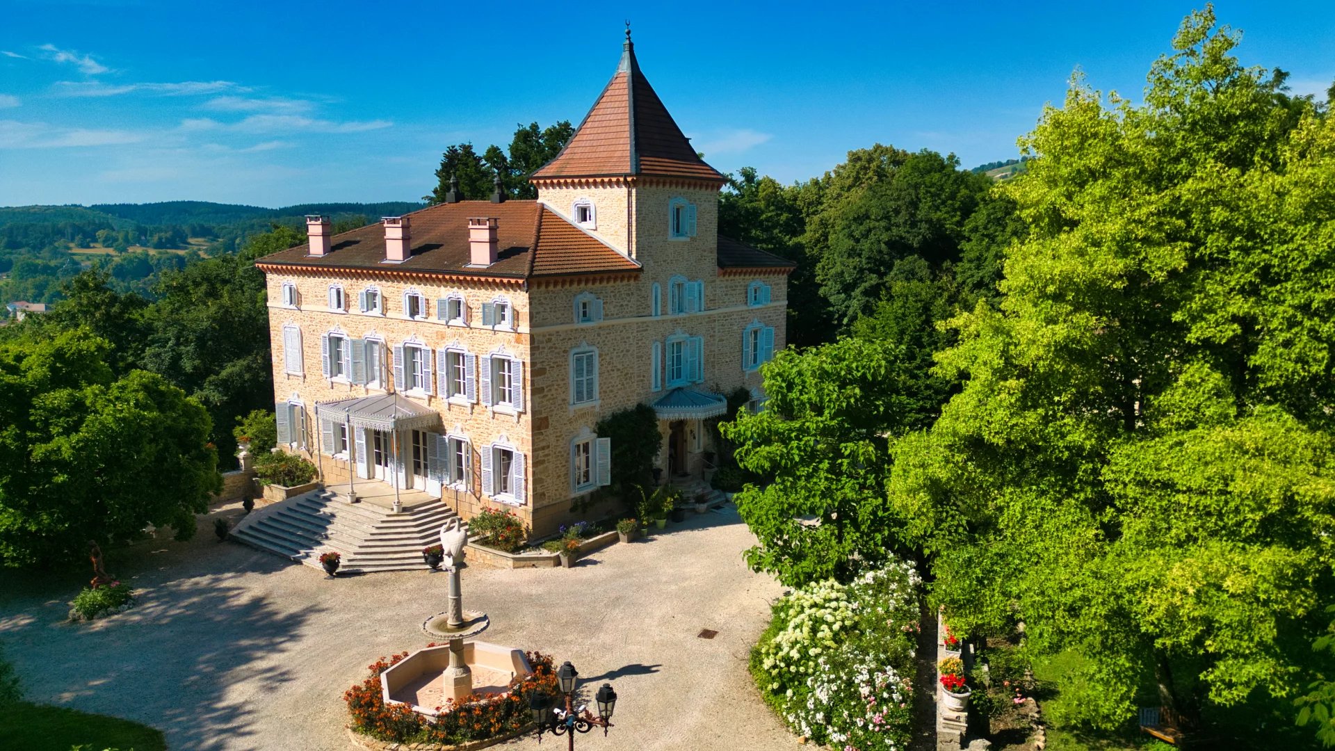 Domaine alliant charme, élégance et modernité