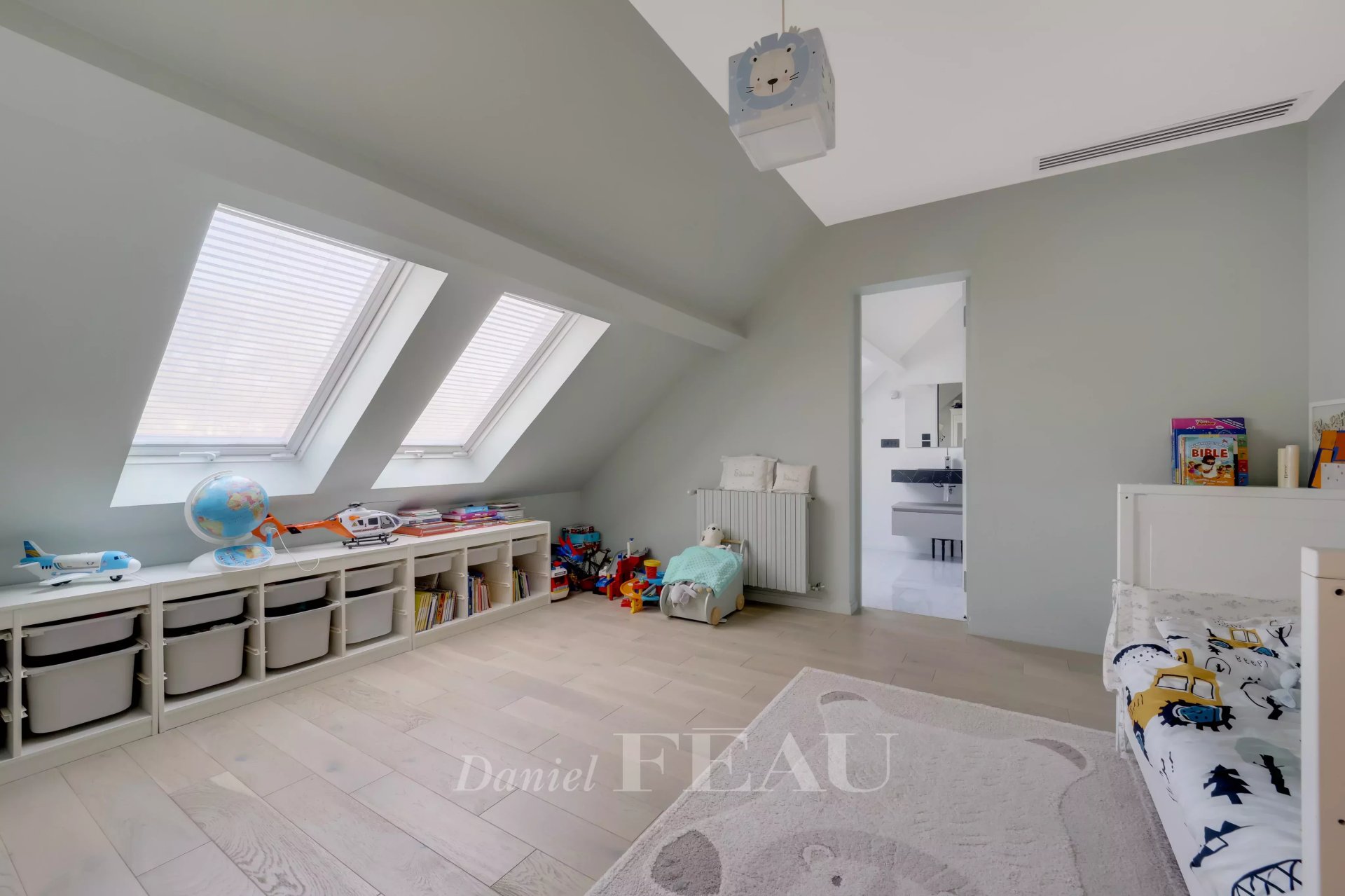 4 Bedroom Villa/Townhouse's Image 10