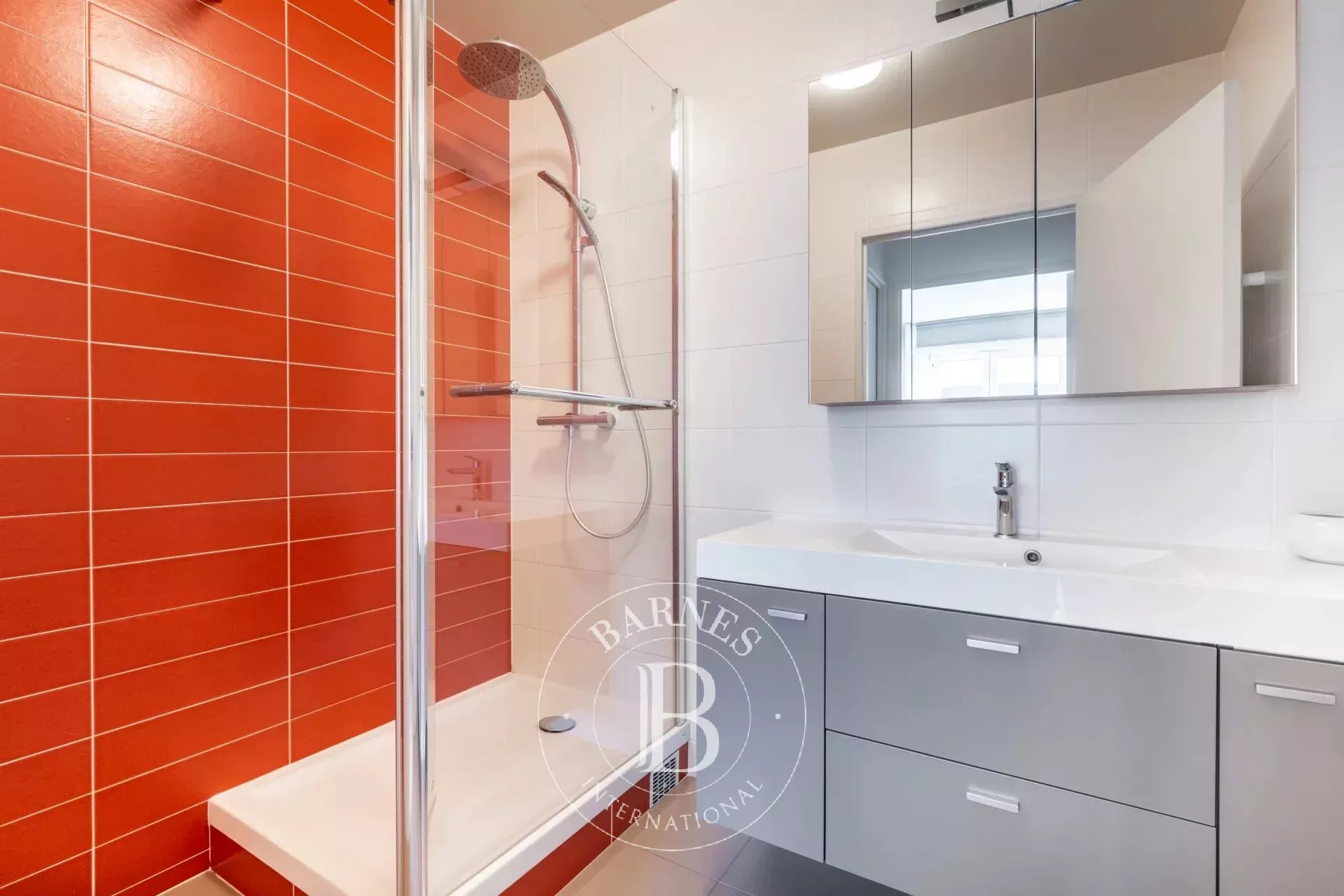 Daire Paris 3ème - picture 6