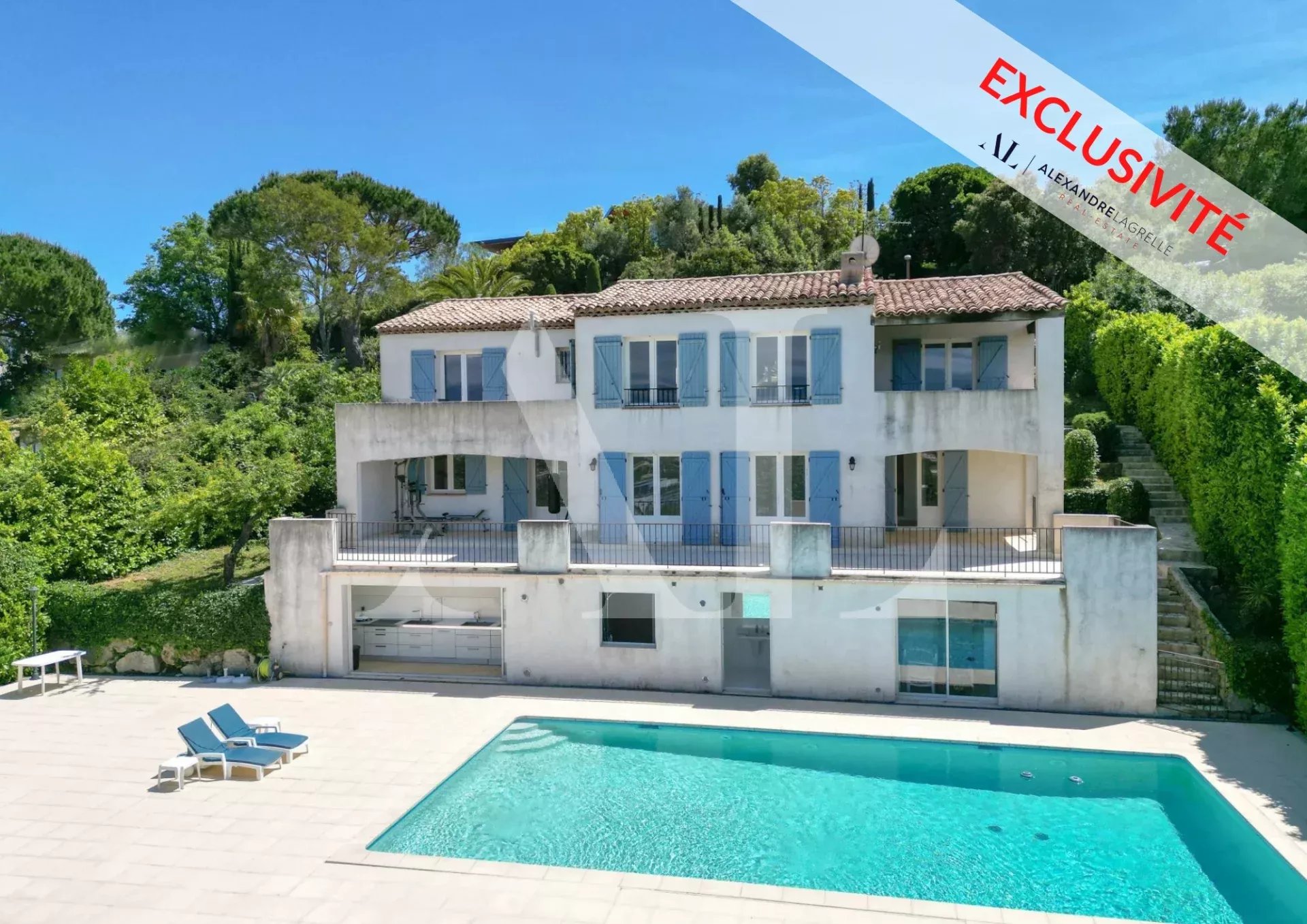 VILLA FAMILIALE SUPER CANNES