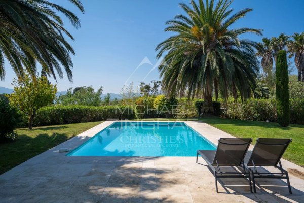 Provençal villa in a secure estate with sea view — photo 3
