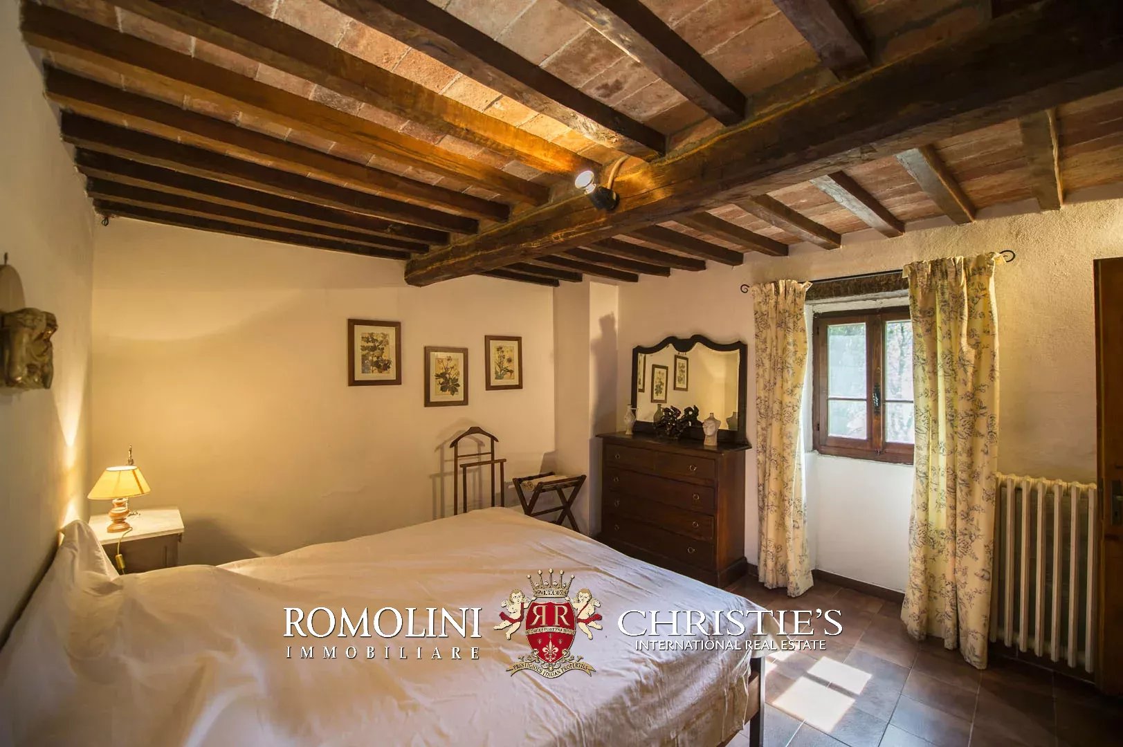 7 Bedroom Villa/Townhouse's Image 24