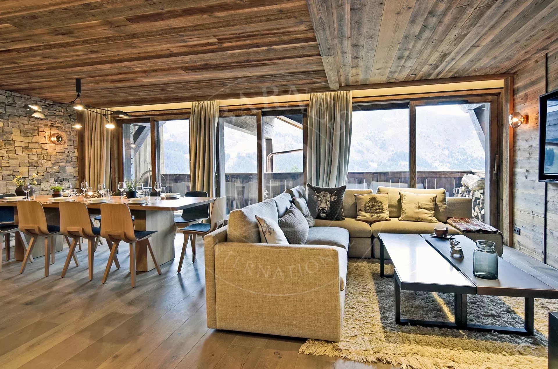 Agence immobilière de 