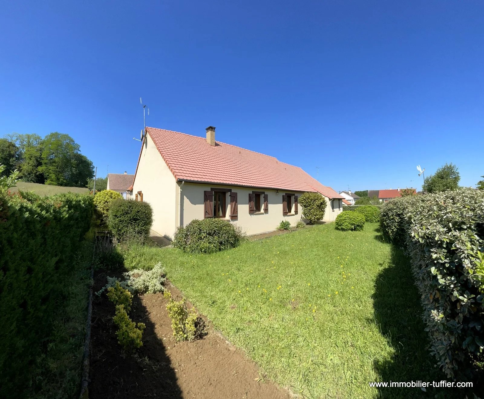 Rental House Bonnétable