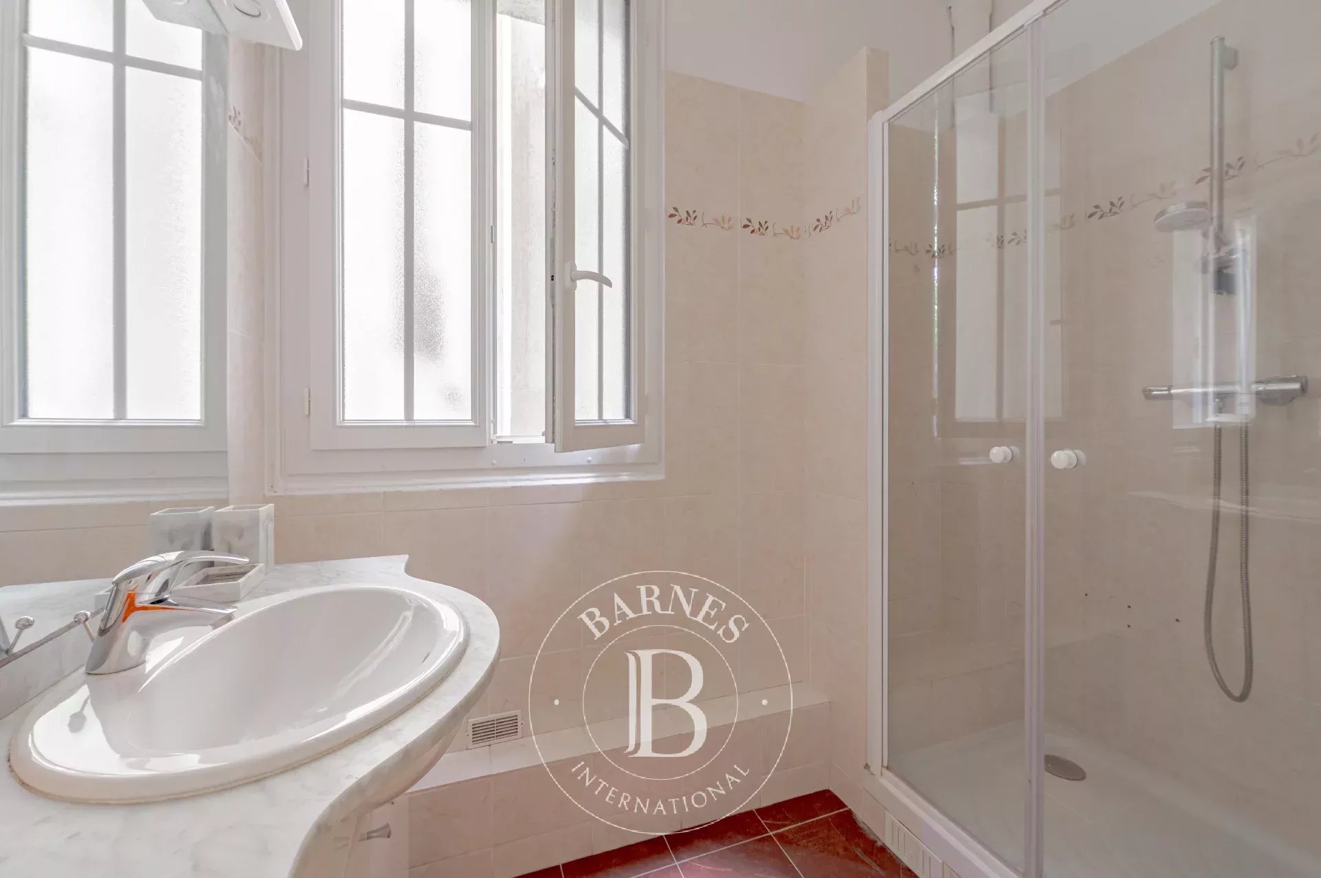 Daire Paris 14ème - picture 12