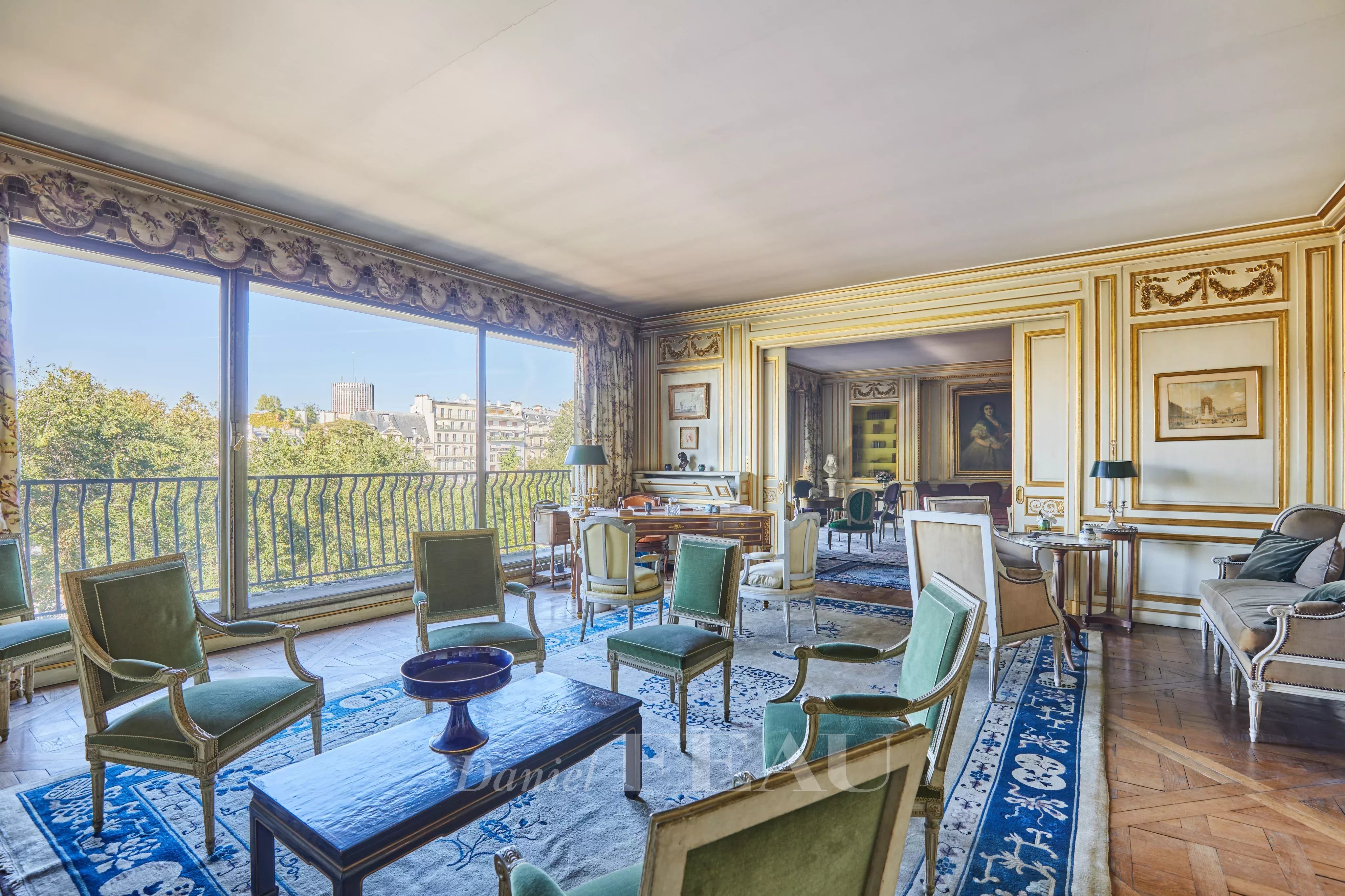 Sale Apartment Paris 16th