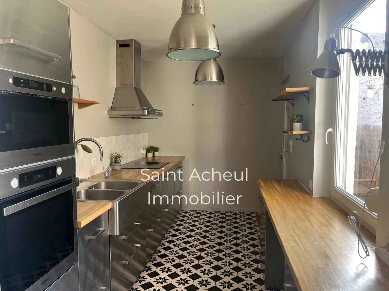 Quartier Saint Acheul / Maison lumineuse avec extérieur — photo 3