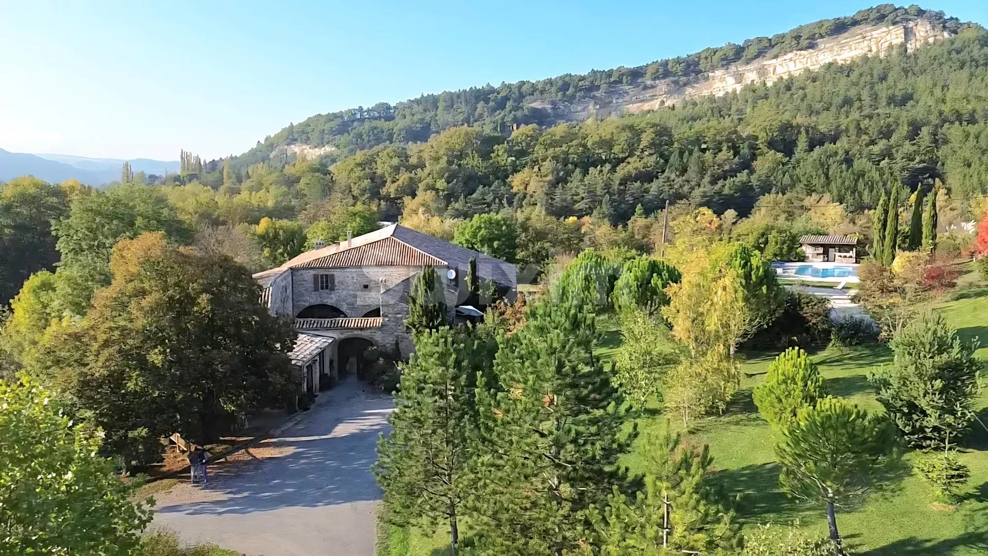 Agence immobilière de THIERRY VEYRADIER AGENCE IMMOBILIER