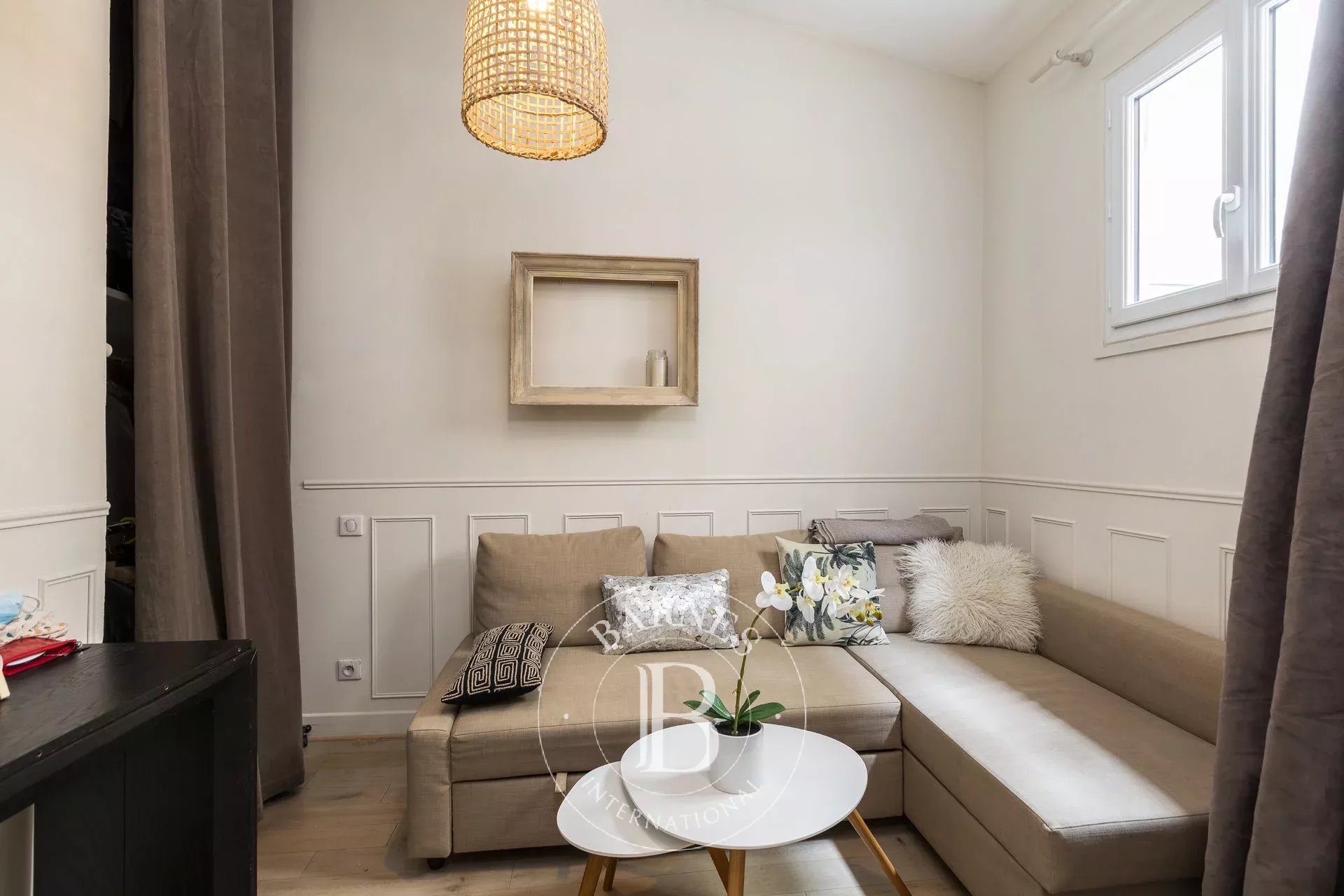 Daire Paris 3ème - picture 9