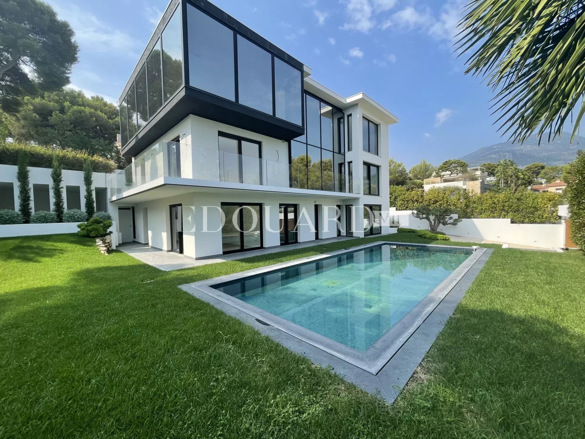 Agence immobilière de Edouard VII Immobilier