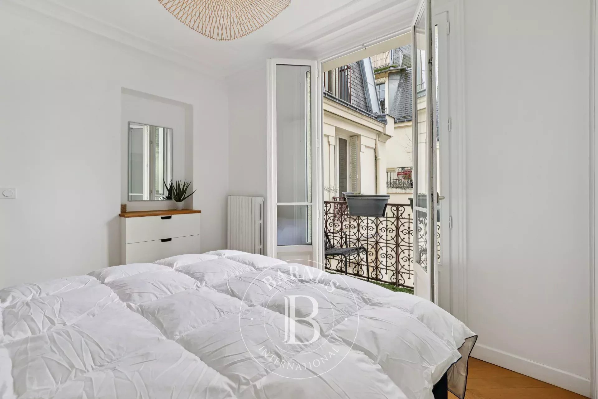 Paris  - Appartement 3 Pi&egrave;ces 2 Chambres - picture 7