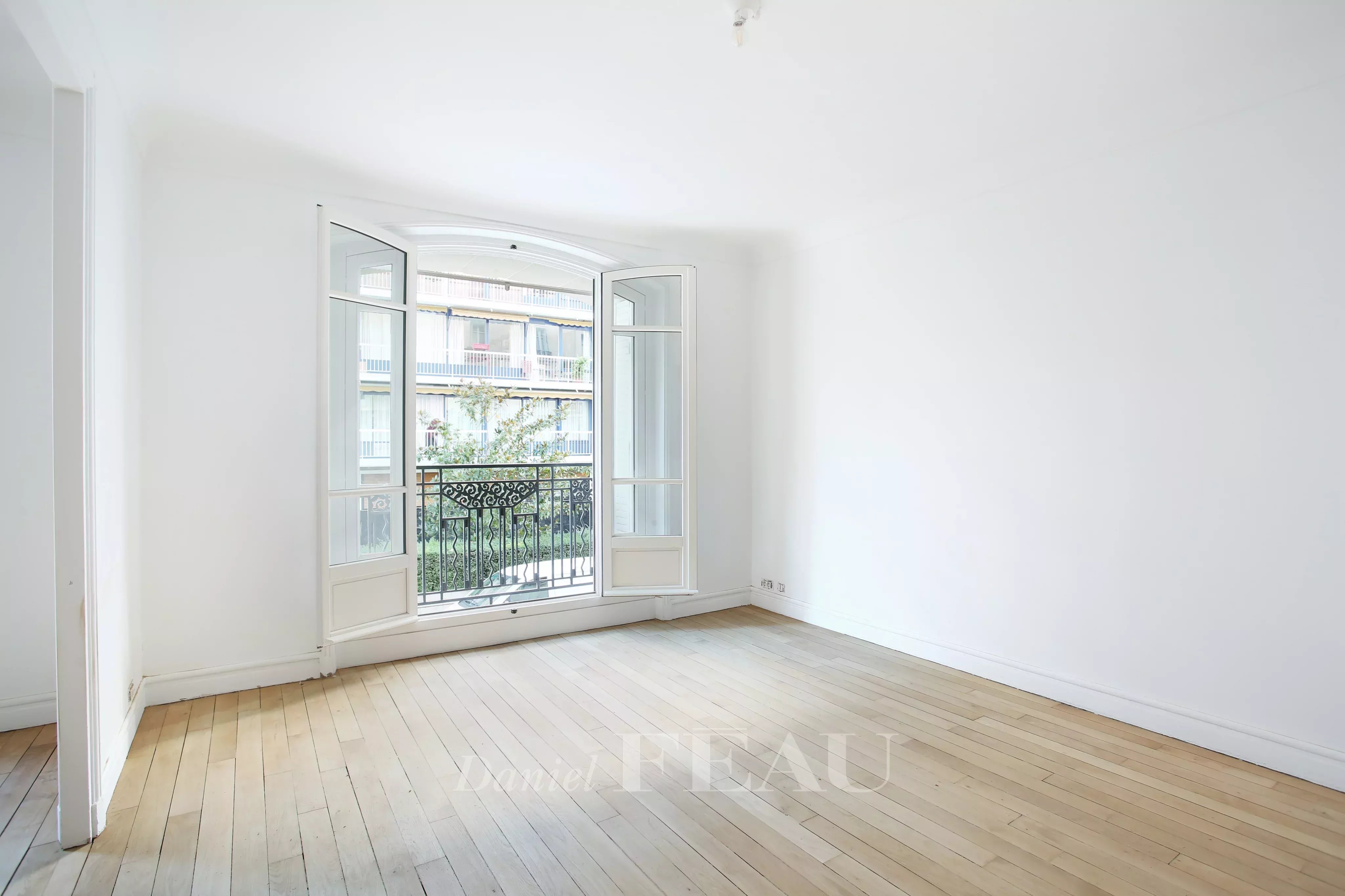 Rental Apartment Paris 16th