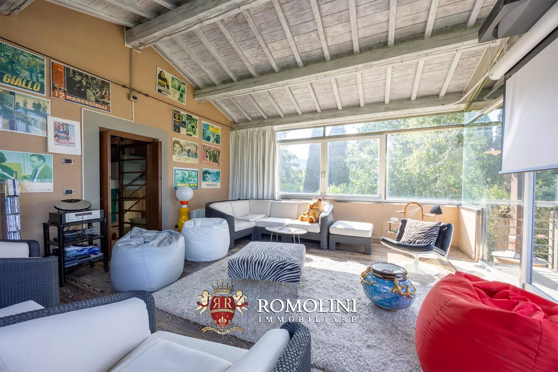 4 Bedroom Villa/Townhouse's Image 102
