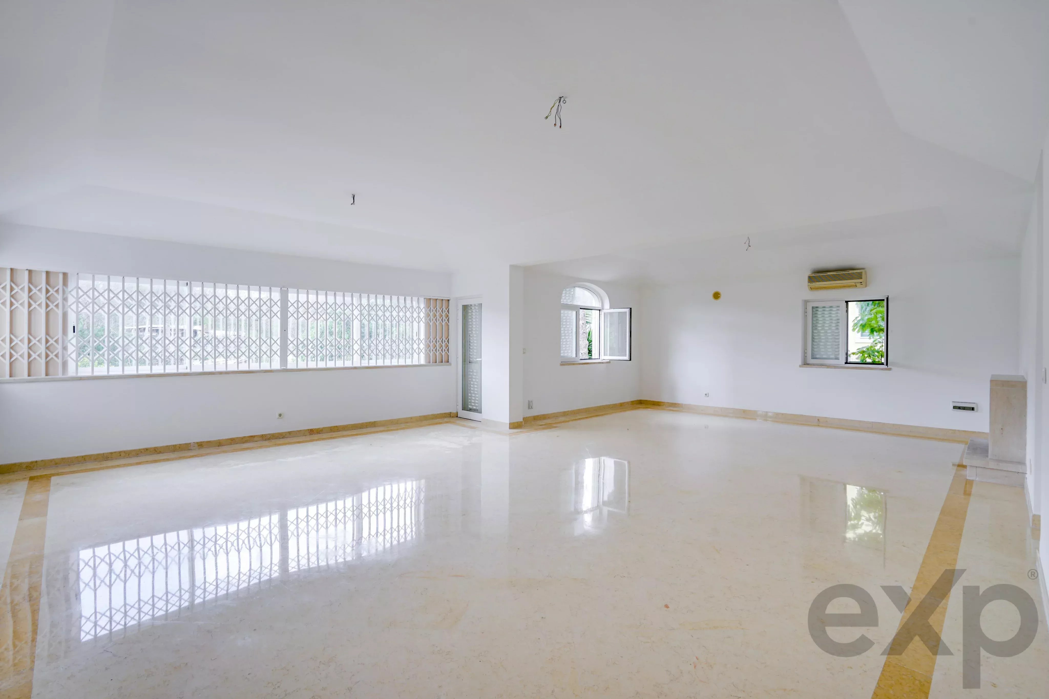 OPPORTUNITY OF THE MONTH: EXUBERANT HOME AT AN EXCELLENT PRICE. 86364147 image 8