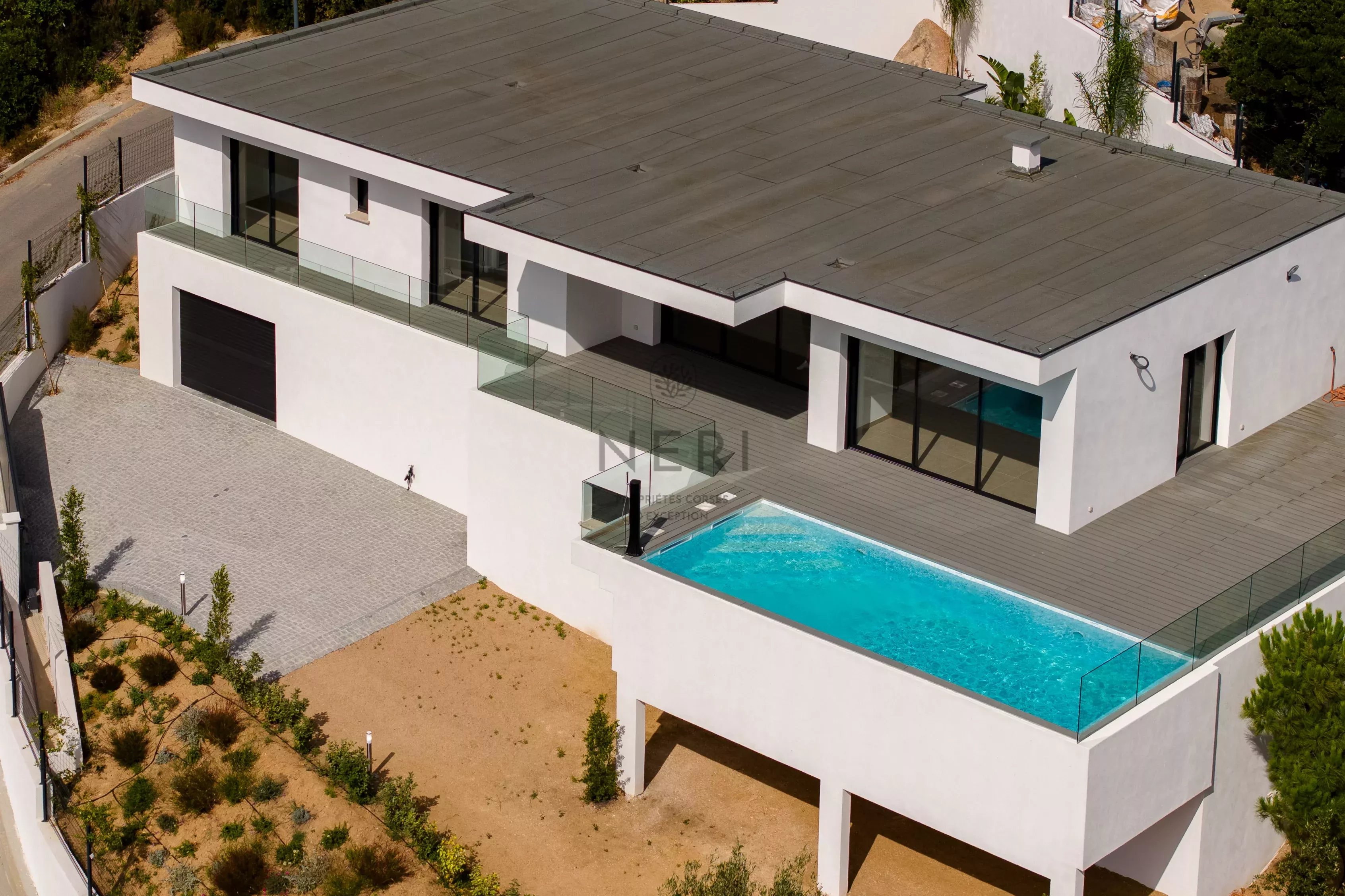 EXCLUSIVITÉ RIVE SUD