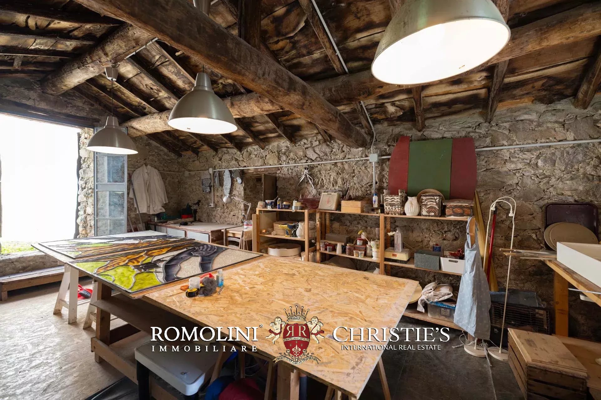 10 Bedroom Villa/Townhouse's Image 62