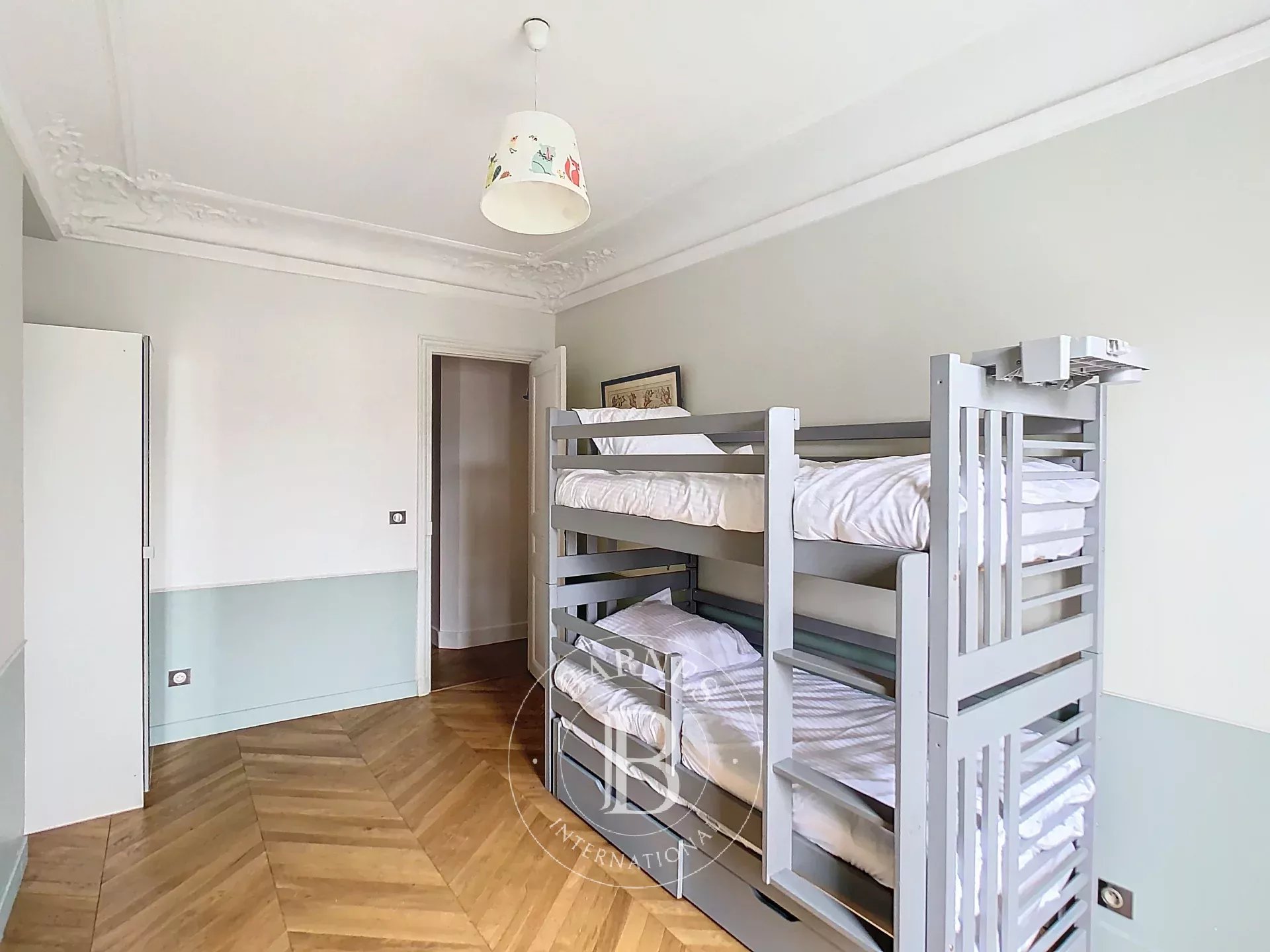 Daire Paris 8ème - picture 13