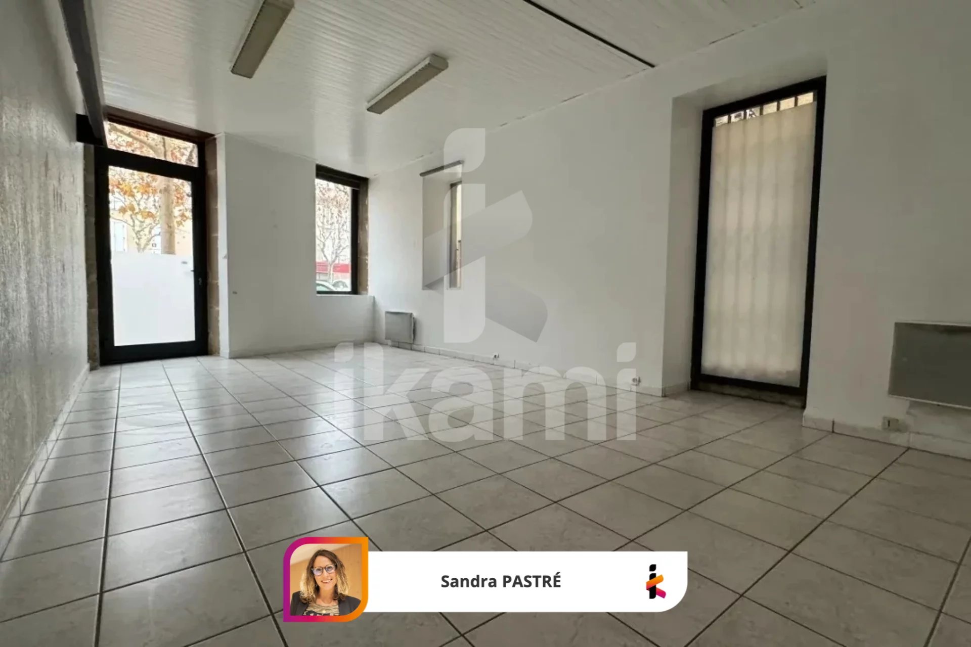 ROMANS. LOCAL COMMERCIAL À LOUER