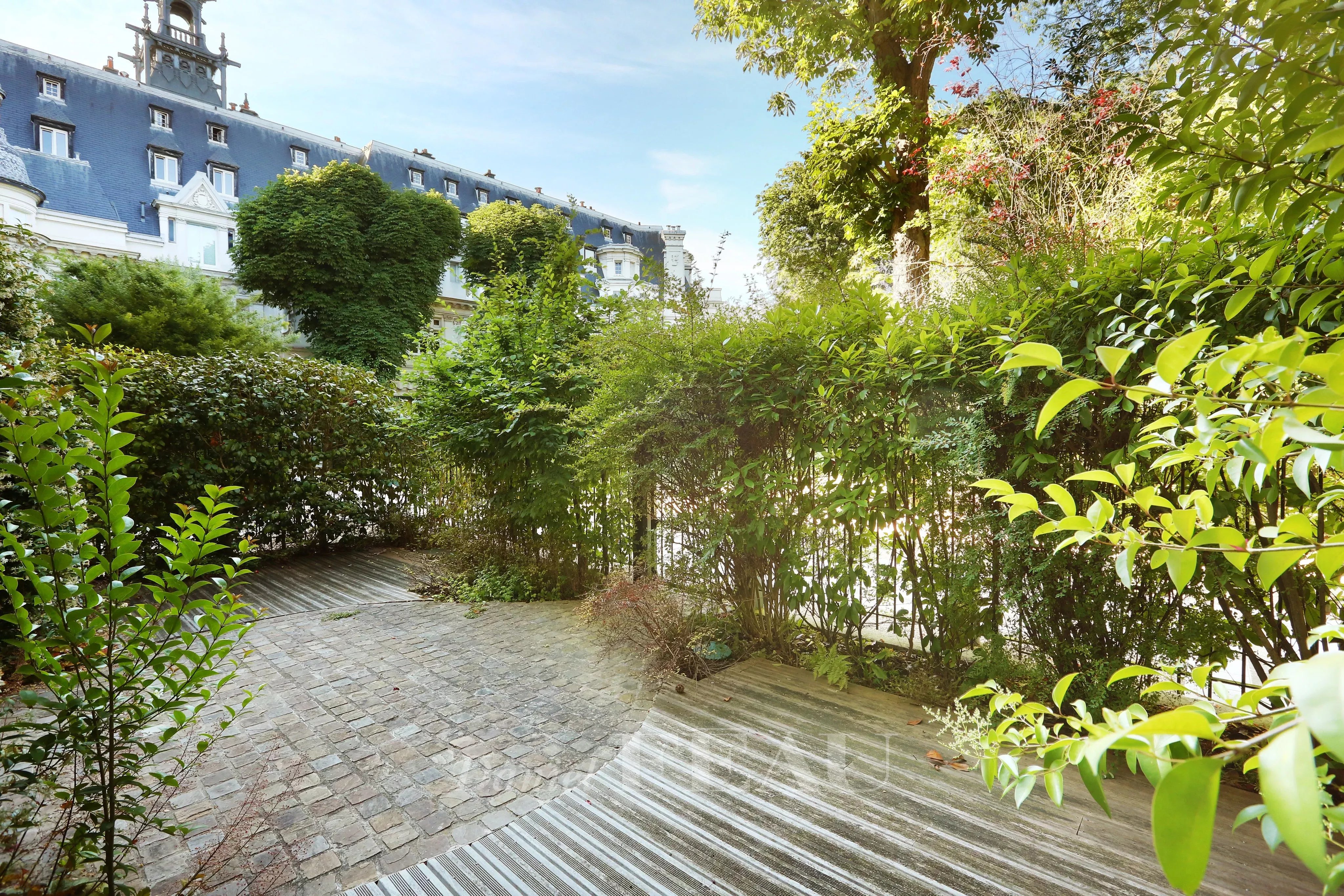 Jardin privatif, au calme