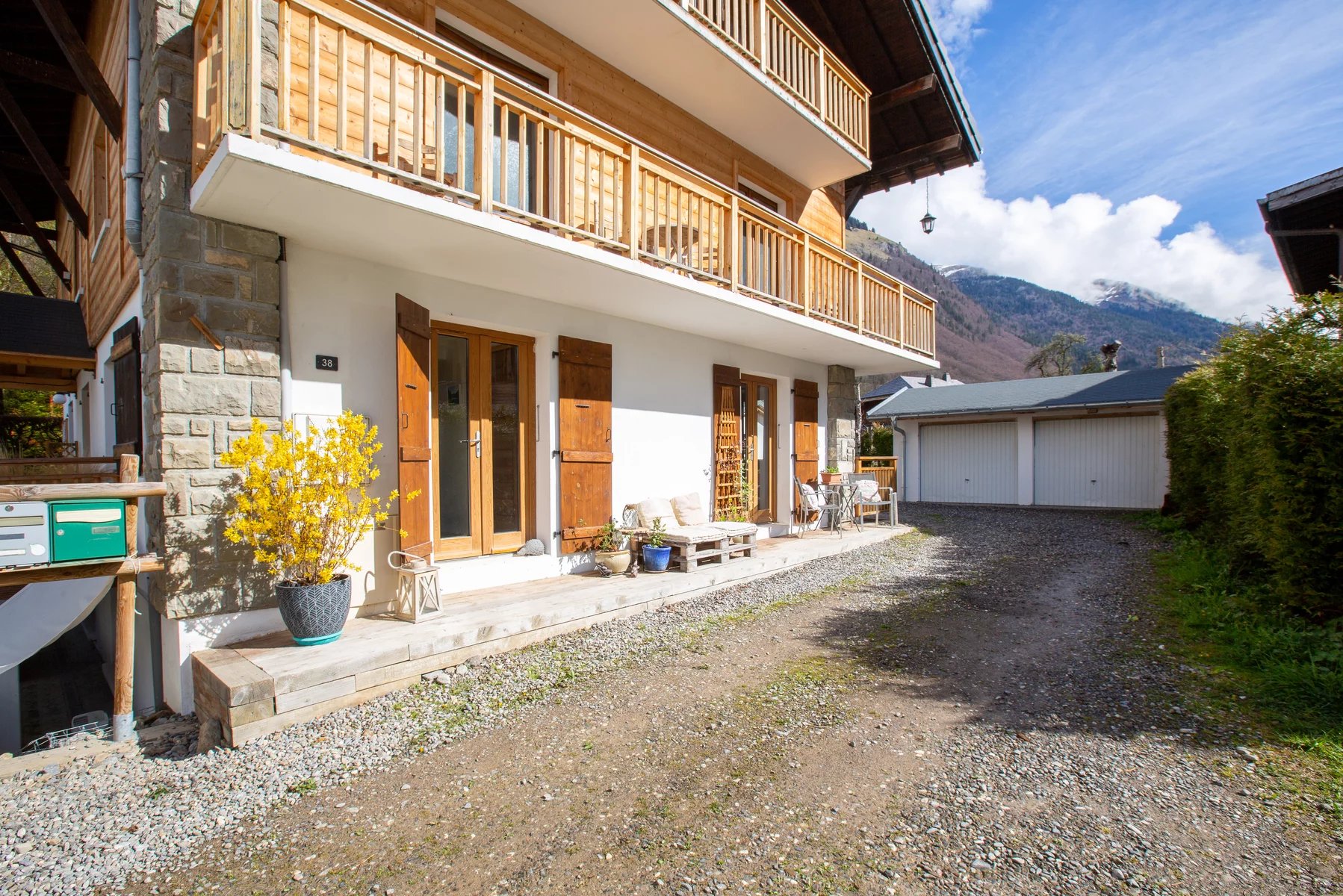 Photo of MONTRIOND - Sunny 3-bedroom apartment in central Montriond