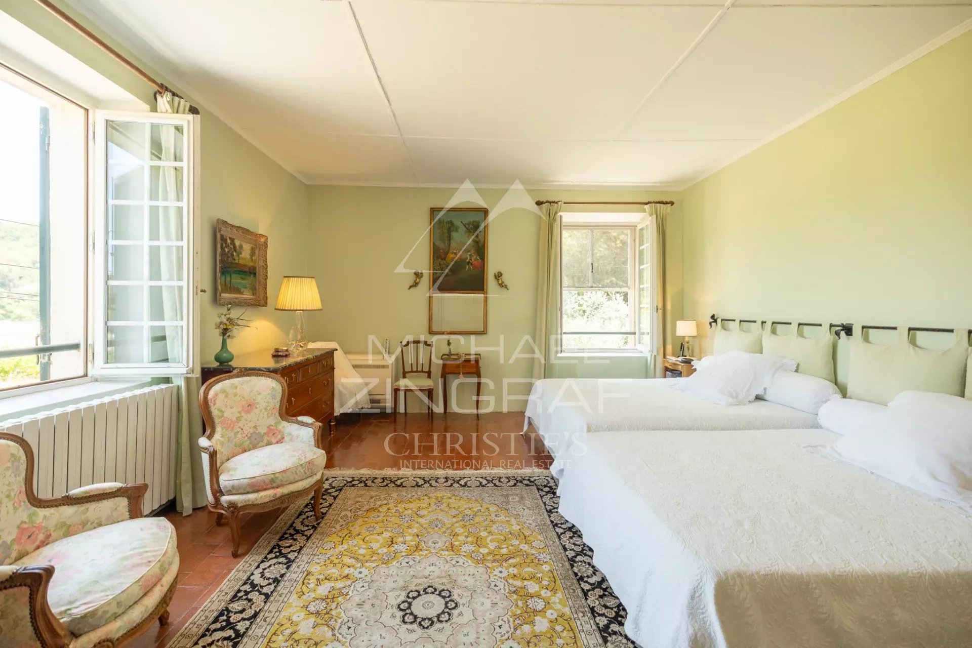 4 Bedroom Villa/Townhouse's Image 5