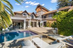 Incredible artist house - Cannes — photo 1 of 7
