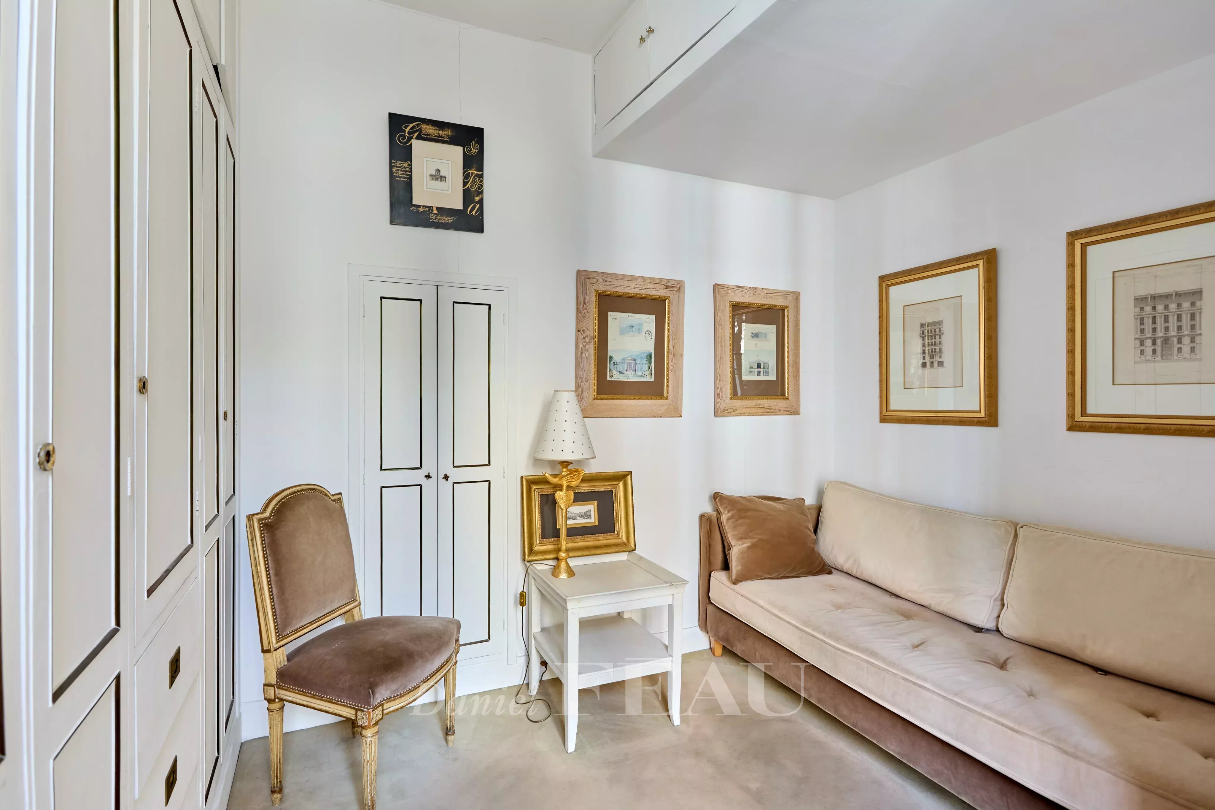 Sale Apartment Paris 6th