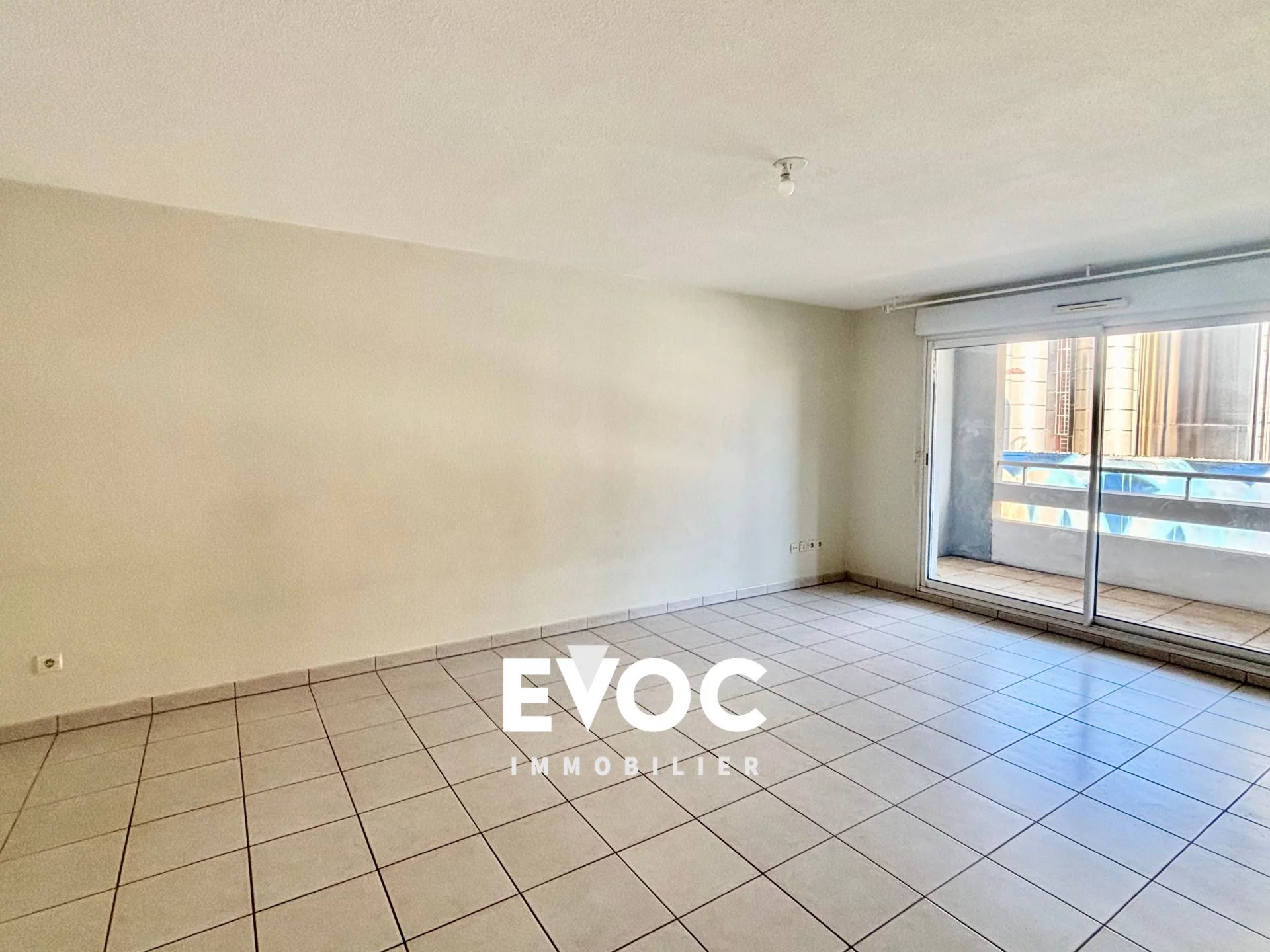 Photo 3 - appartement 3 pieces 64.5 m2 a Sète