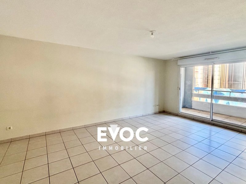 Photo 4 — Exclusivité - Vente - Sète - Appartement trois pièces avec terrasse et stationnement