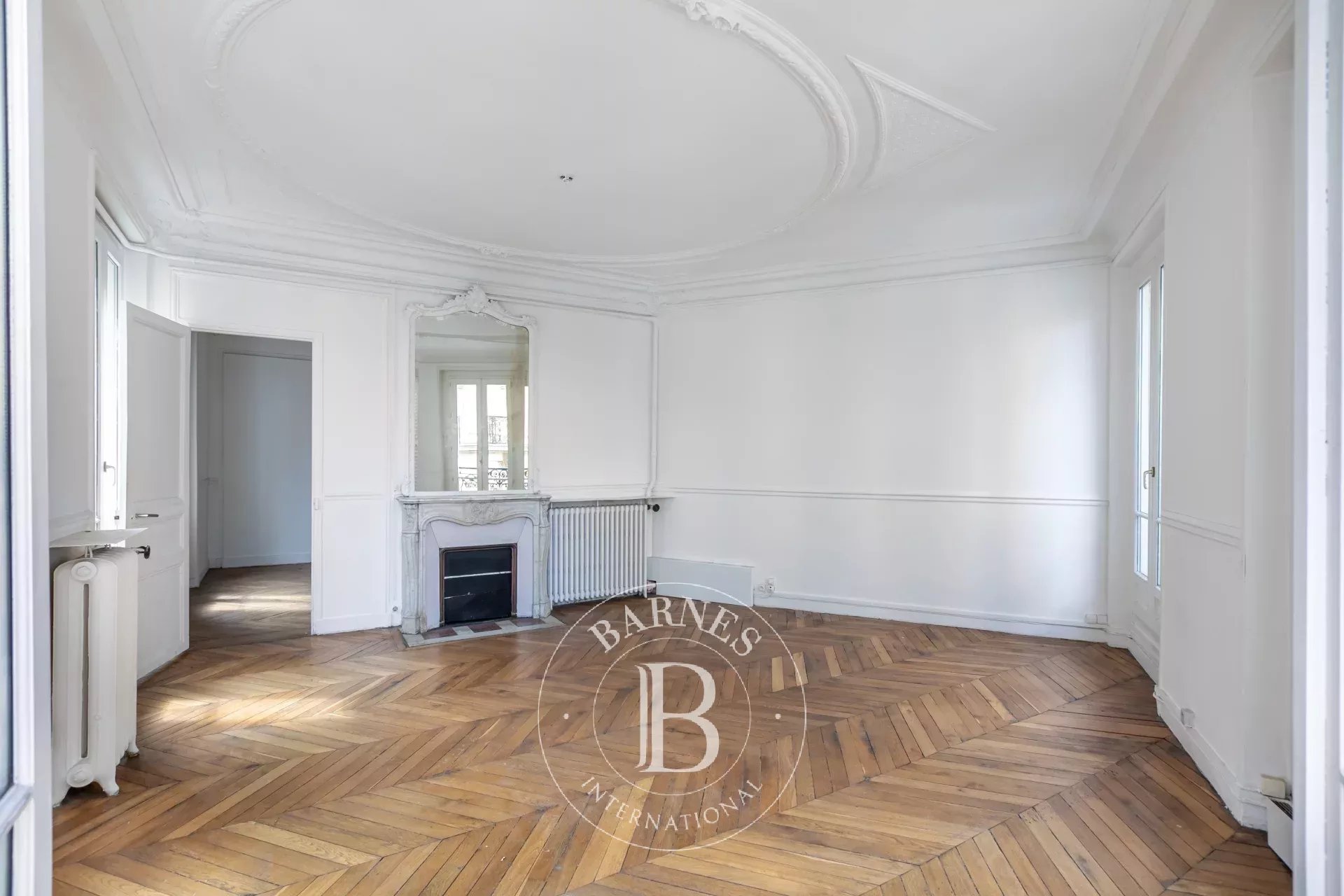 Daire Paris 8ème - picture 11