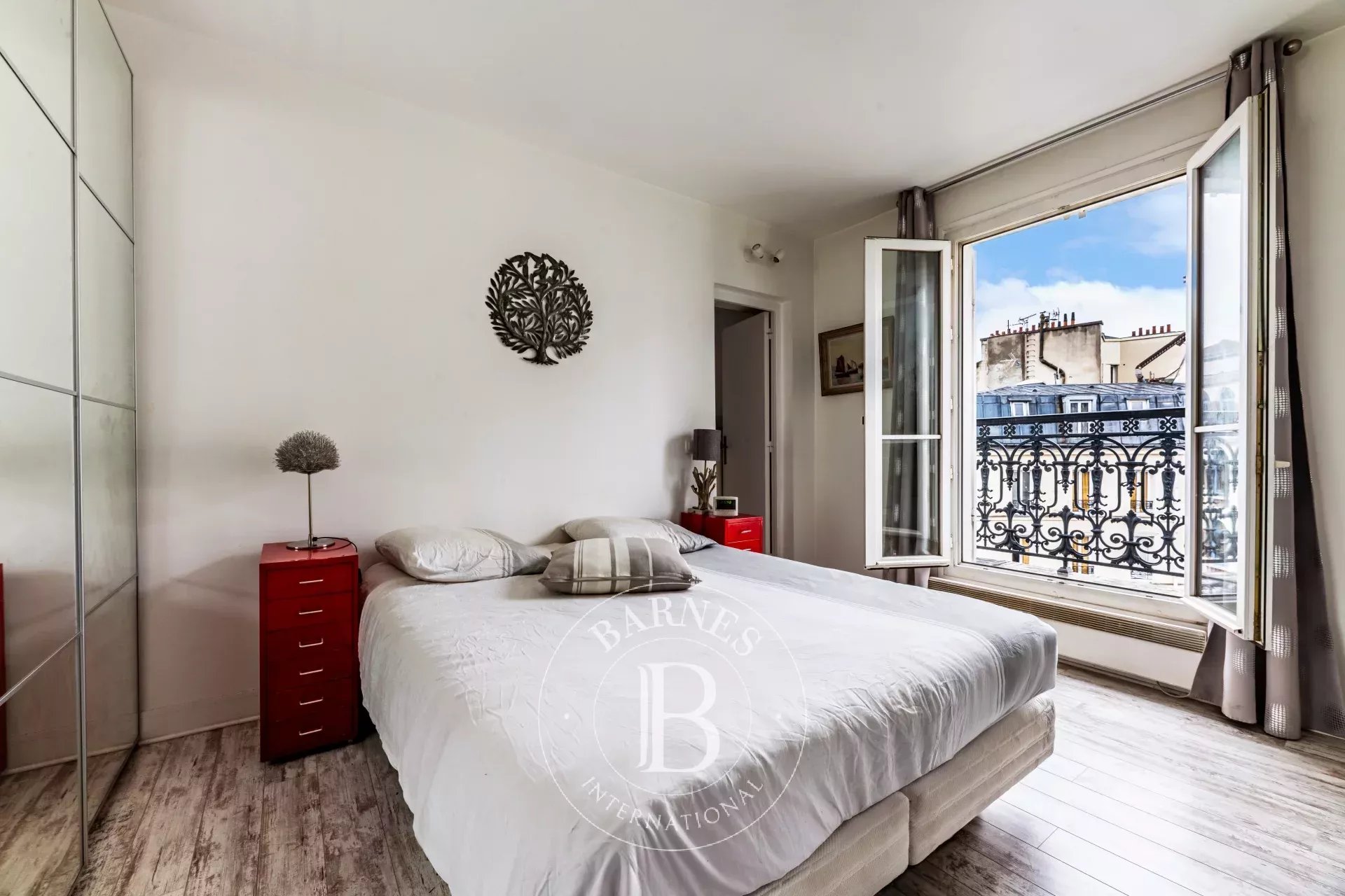 Daire Paris 18ème - picture 4