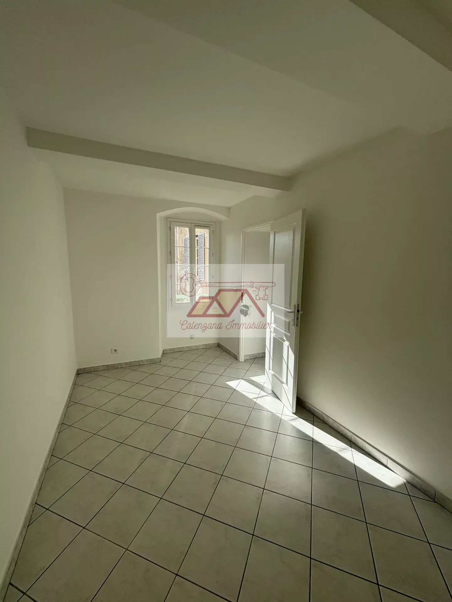 VIEILLE VILLE D'ILE ROUSSE. APPARTEMENT 2 CHAMBRES - Photo 4