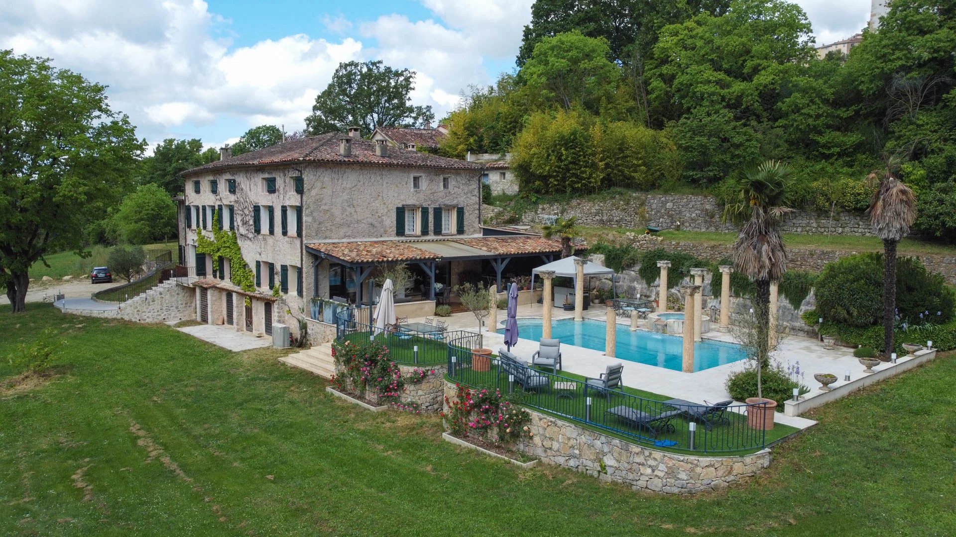 Magnificent 14th century property with pool  - Callian