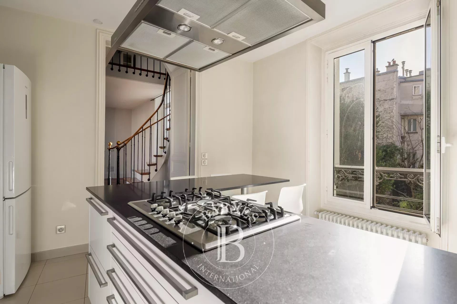 Daire Paris 9ème - picture 20