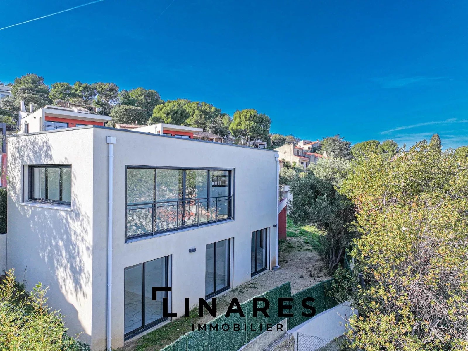 LA SUBLIME - Villa T4 de 153m2 + Terrasse + Jardin - 13600 La Ciotat