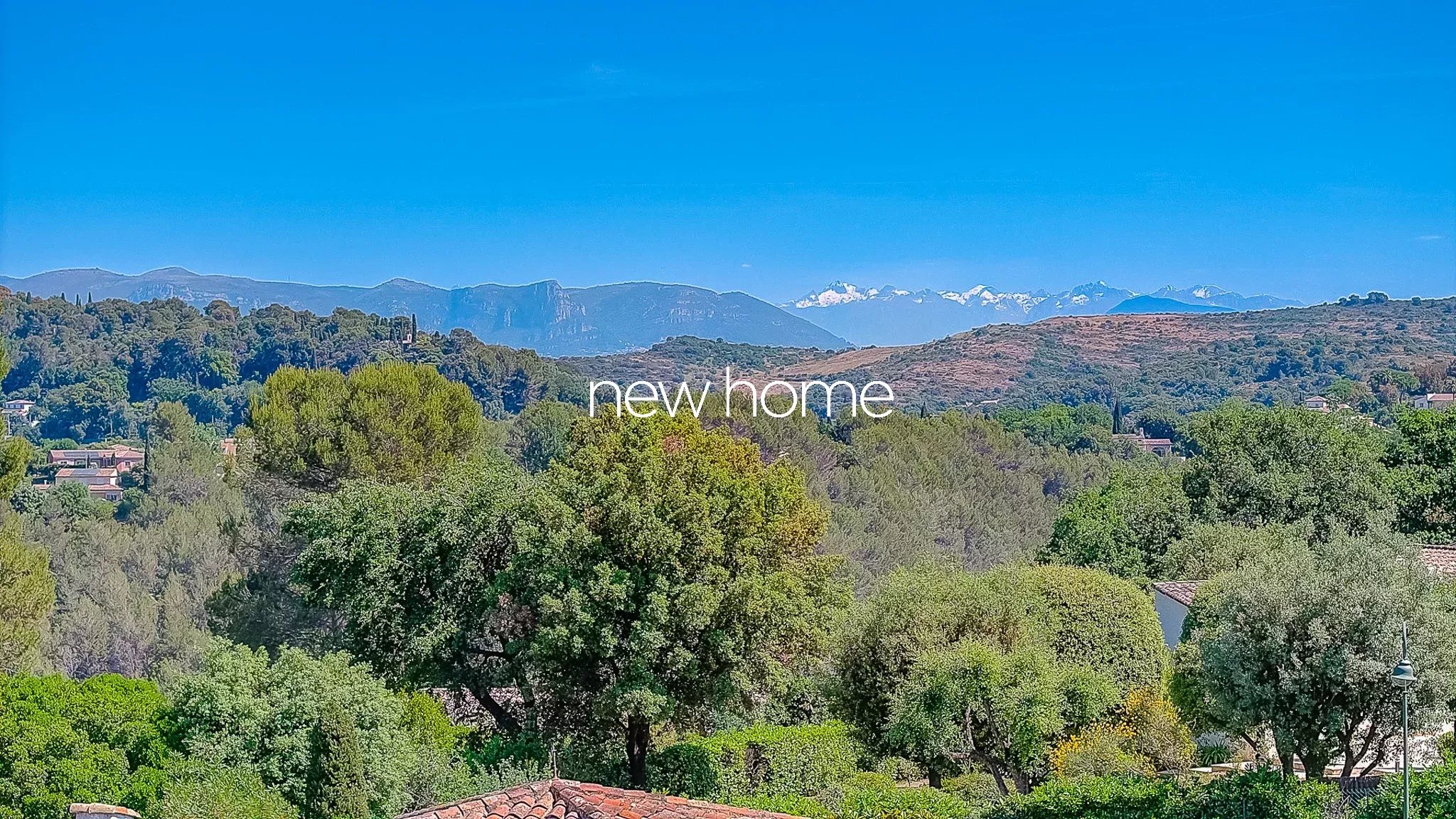 Villa dans un domaine prestigieux avec vue panoramique