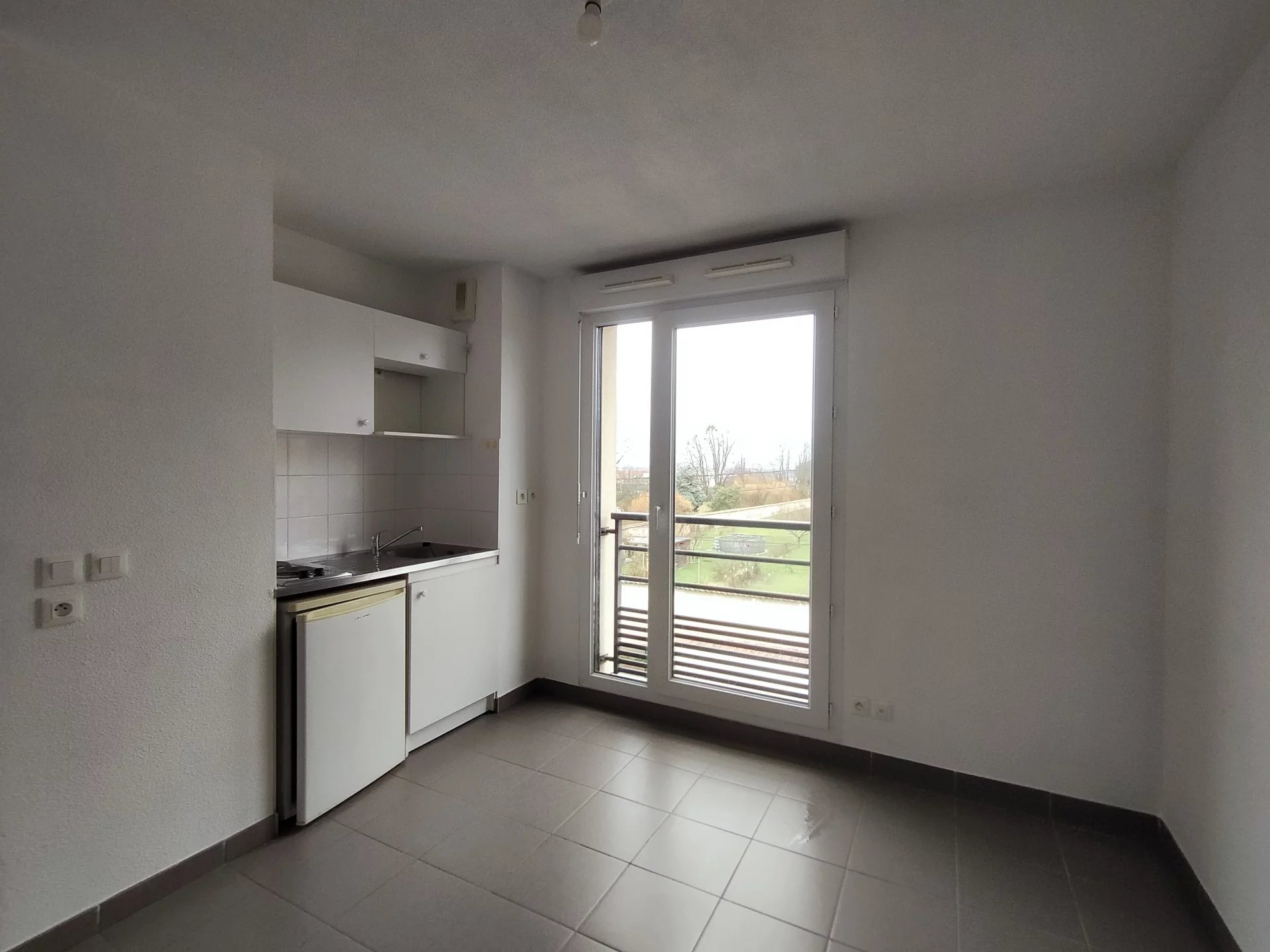 482536 Location Saint-Genis-Laval