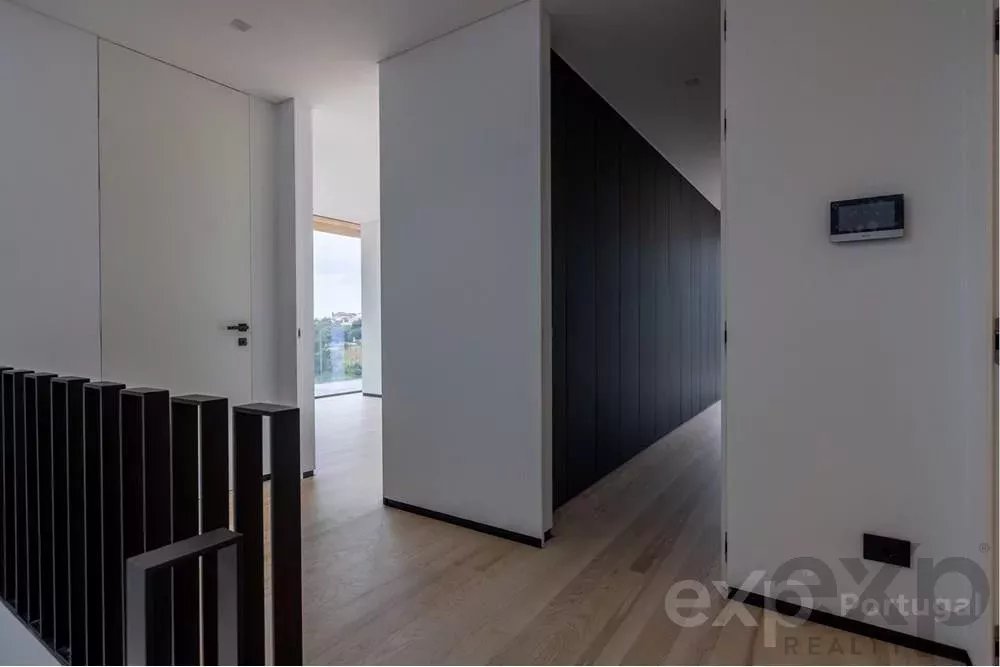New detached house in an exclusive condominium of 4 luxurious units. 85506671 image 17