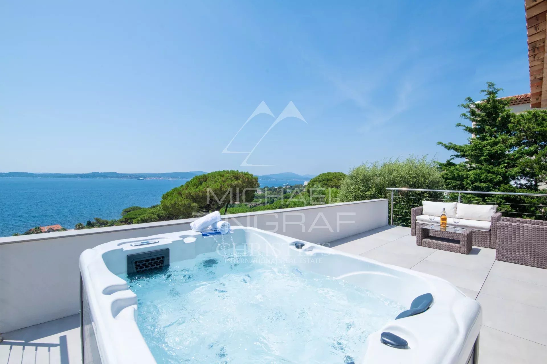 3 Bedroom Villa/Townhouse's Image 3