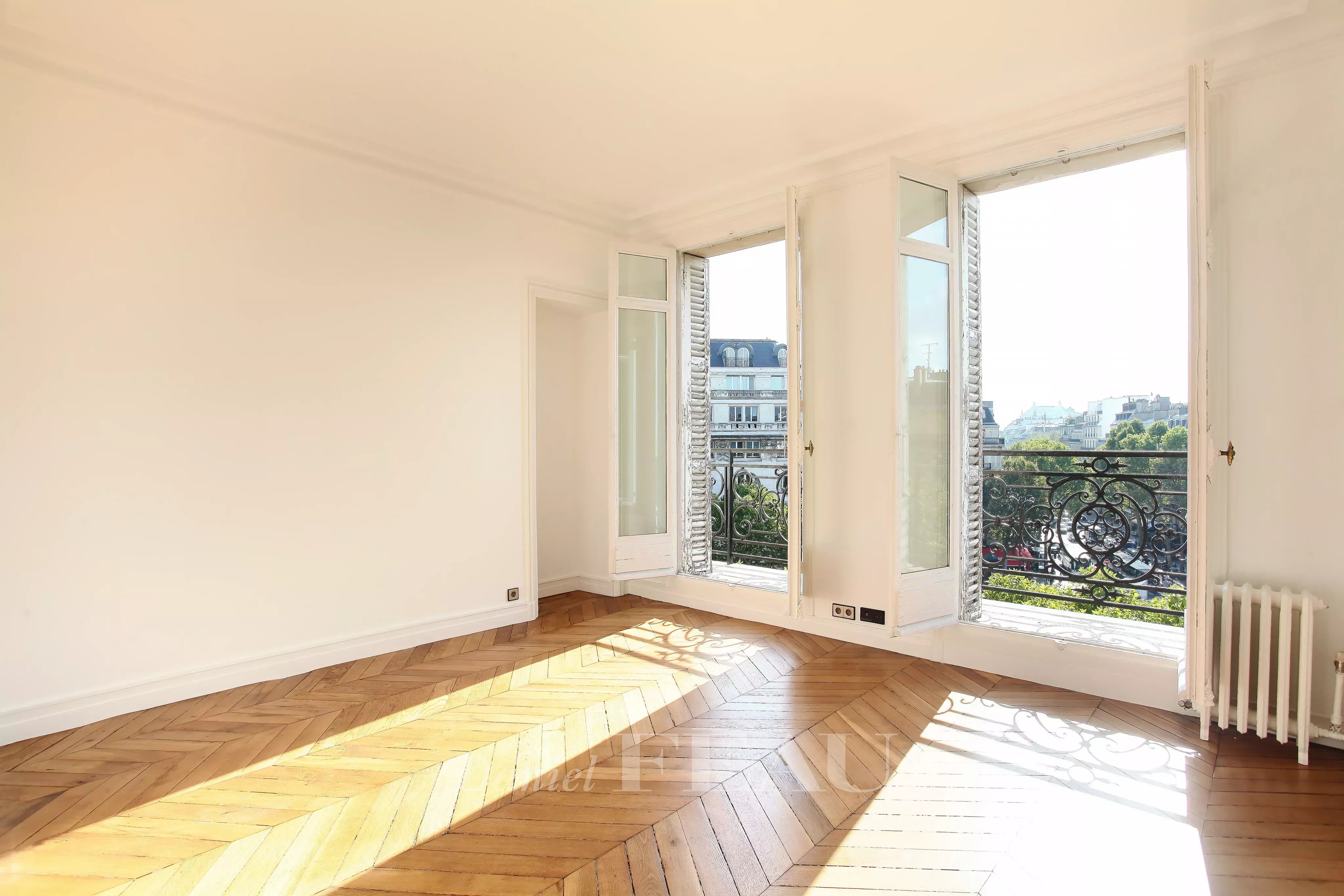 Rental Apartment Paris 8th