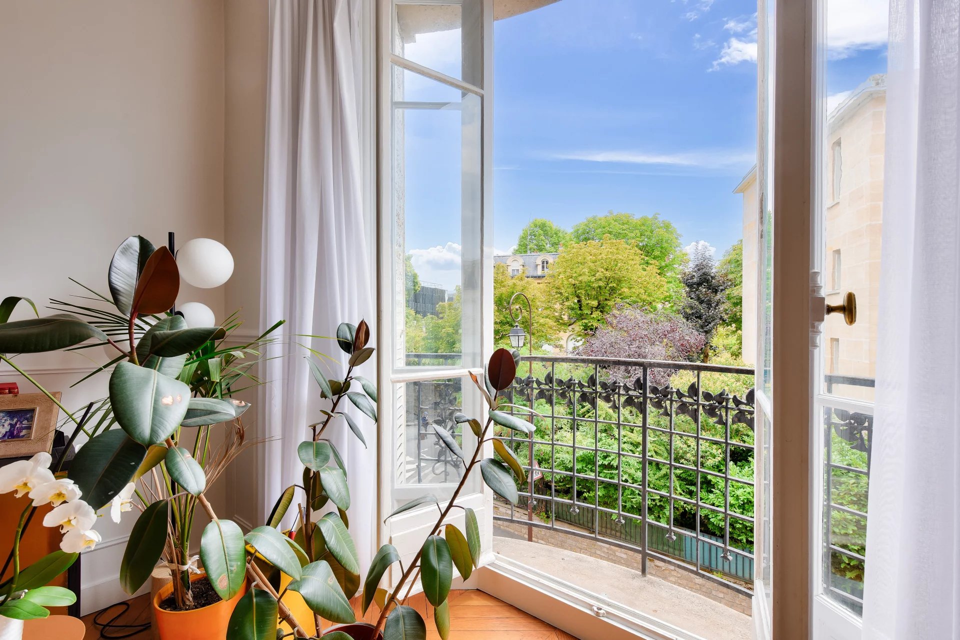 Sale Apartment Neuilly-sur-Seine