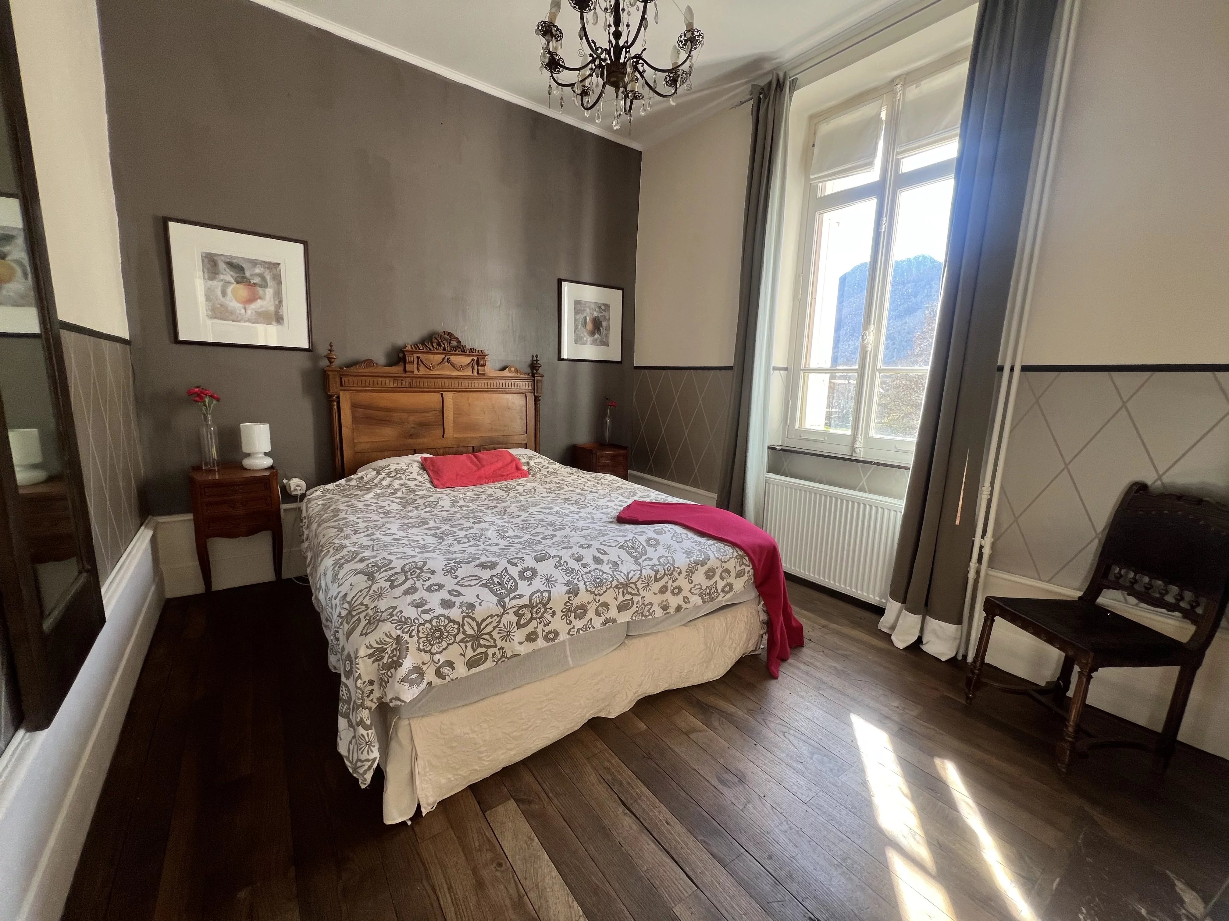 Castle for sale Saint-Béat, Haute-Garonne