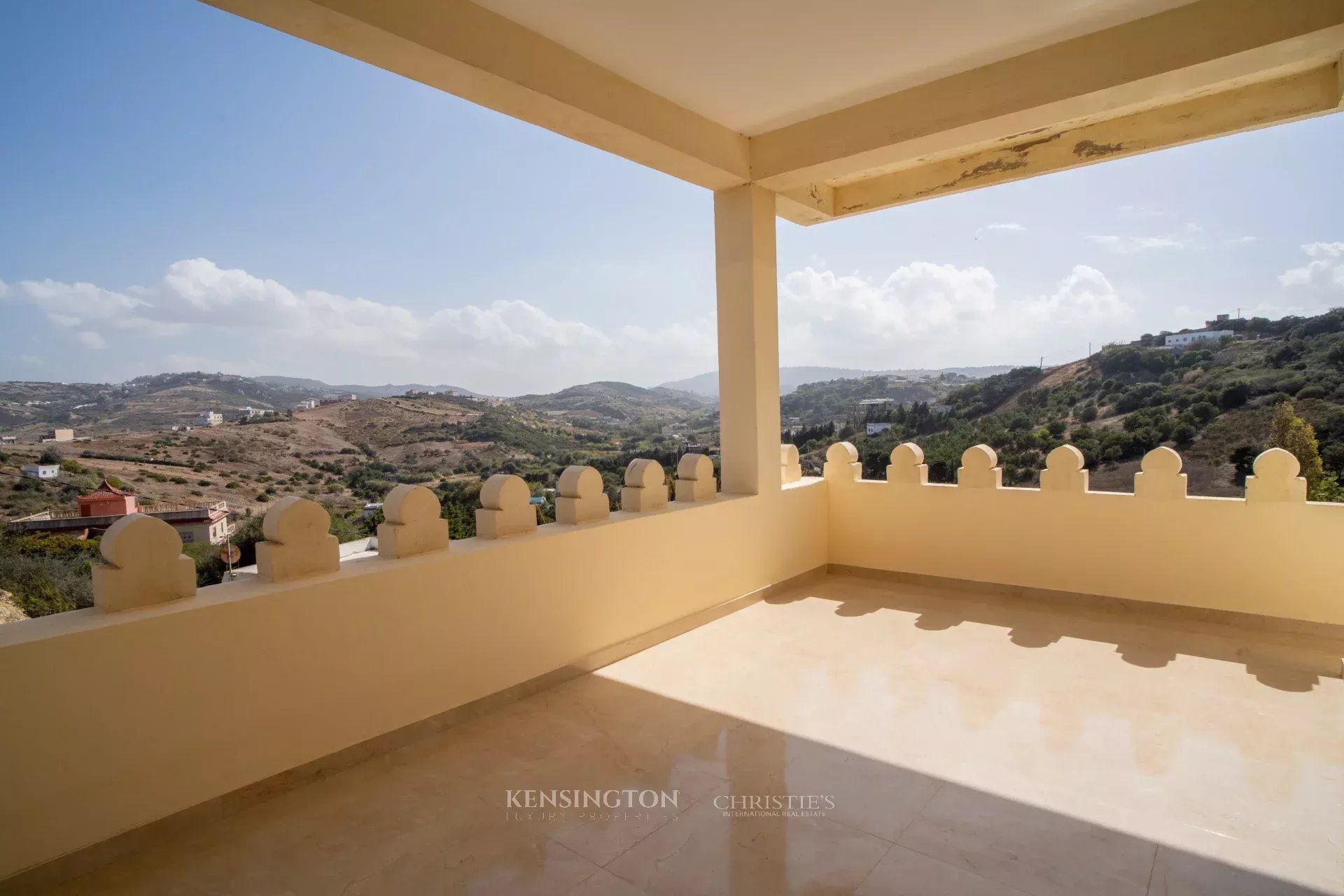 4 Bedroom Villa/Townhouse's Image 14