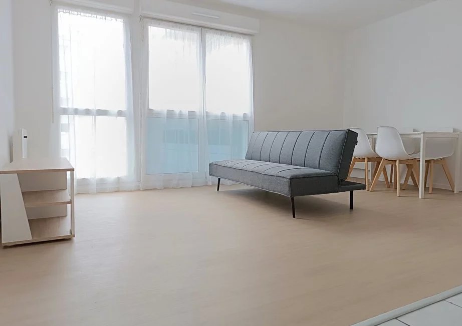 Appartement 2 pièces / 47m2 / Vue Dégagée / Boulevard Marcel Sem - Image Array