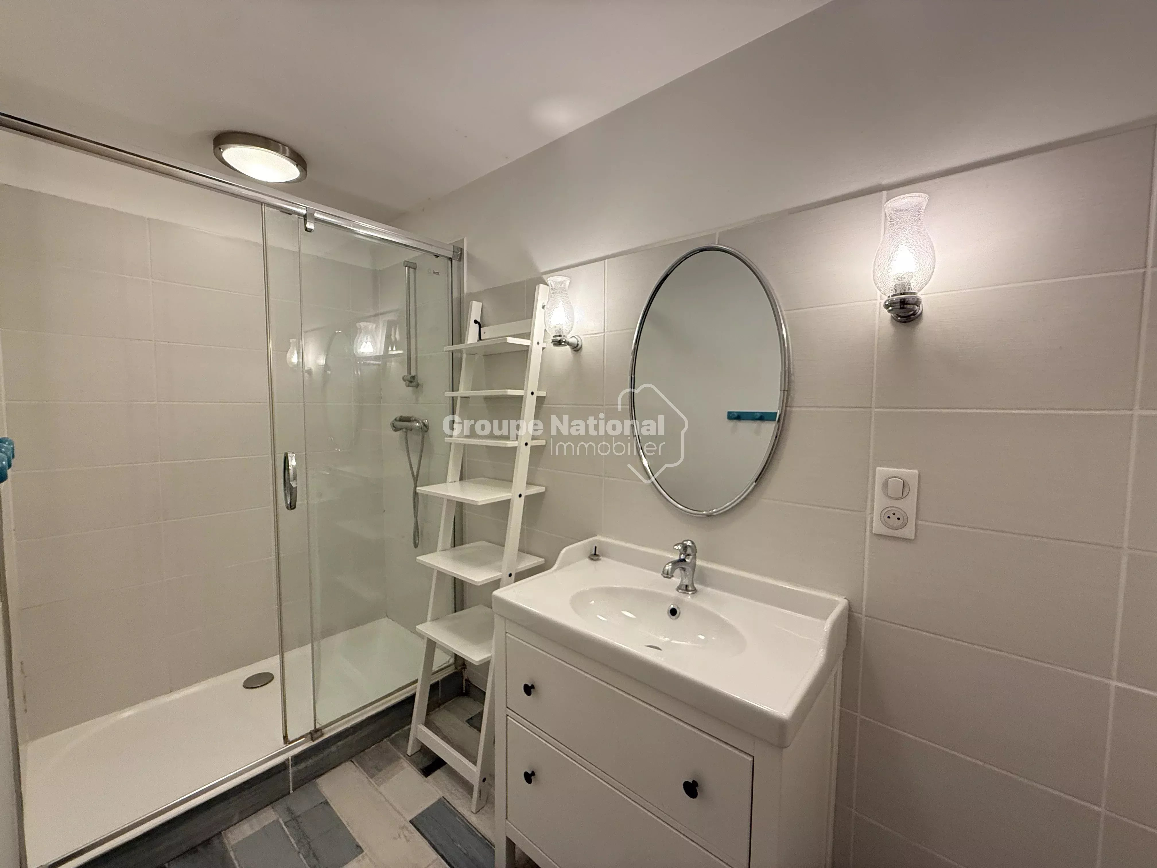 CHATEAURENARD - Maison 5 pièces 134,79 M²