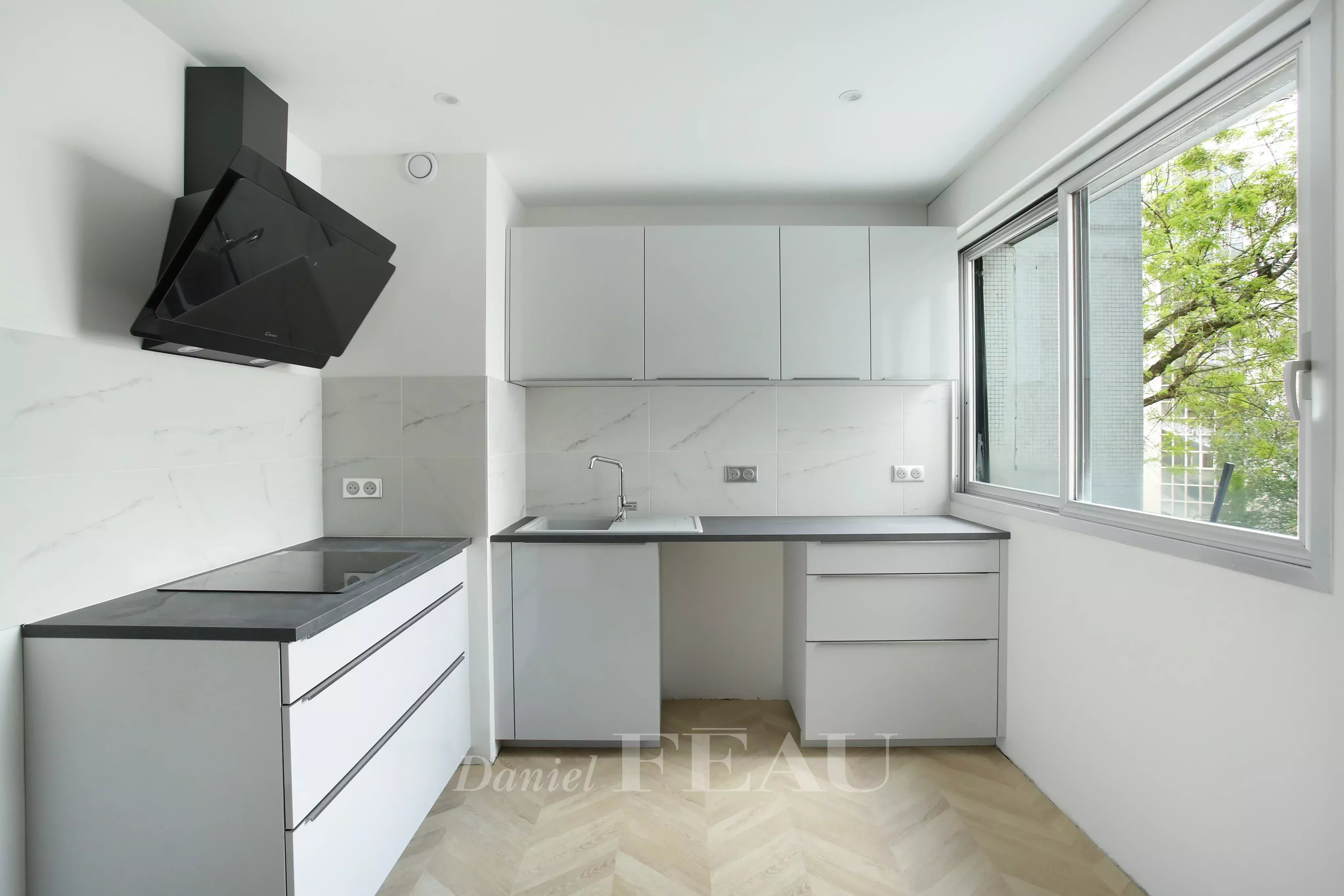 Rental Apartment Neuilly-sur-Seine