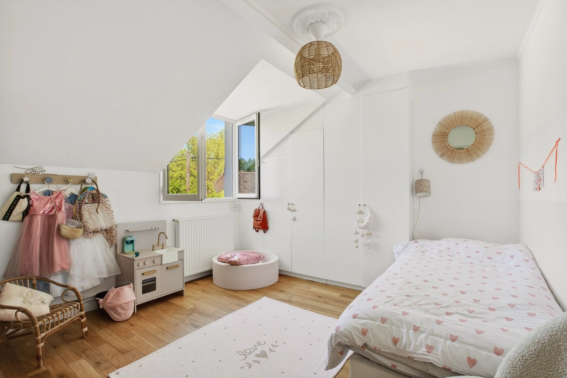 5 Bedroom Villa/Townhouse's Image 13
