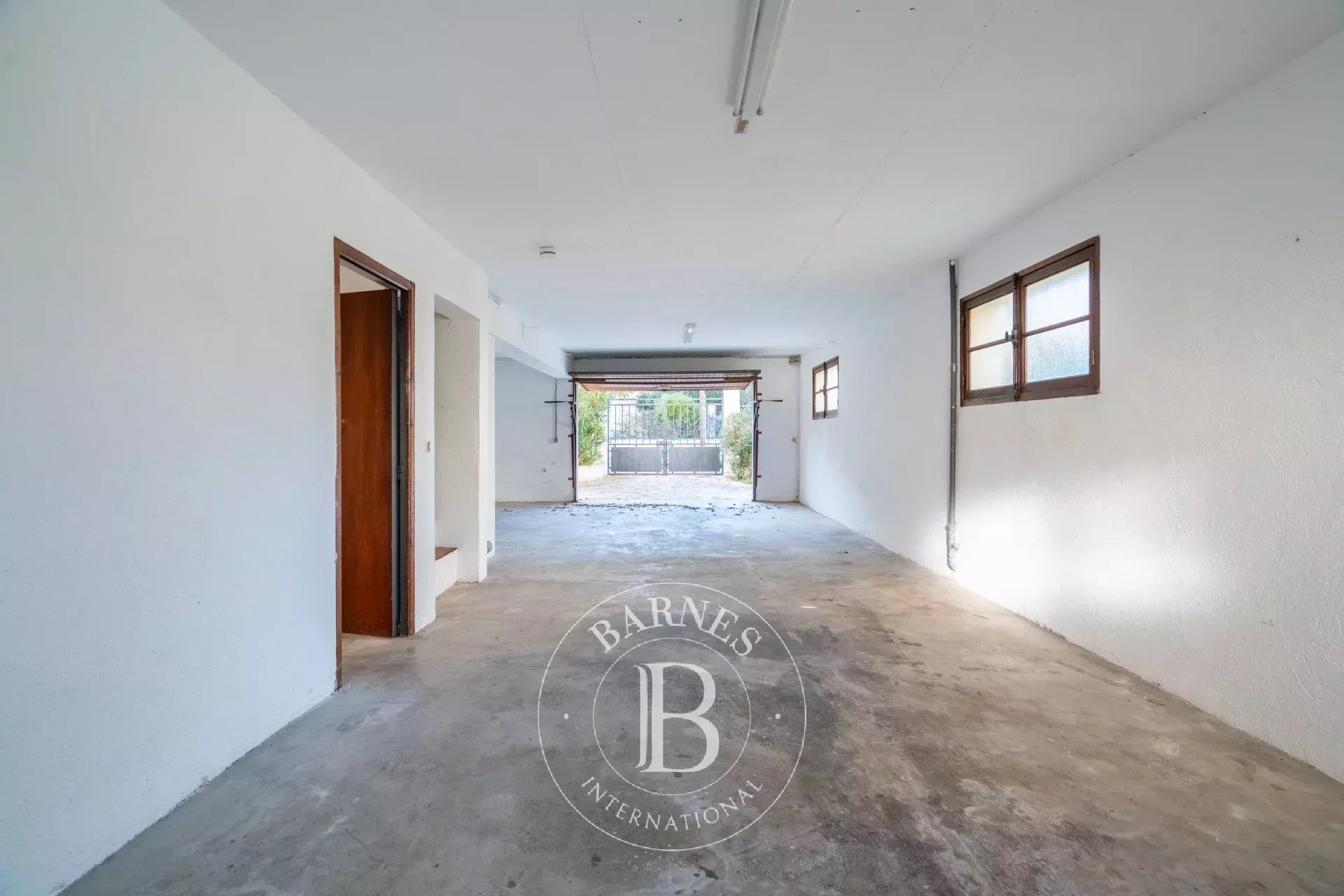 Ev Marseille 8ème - picture 12