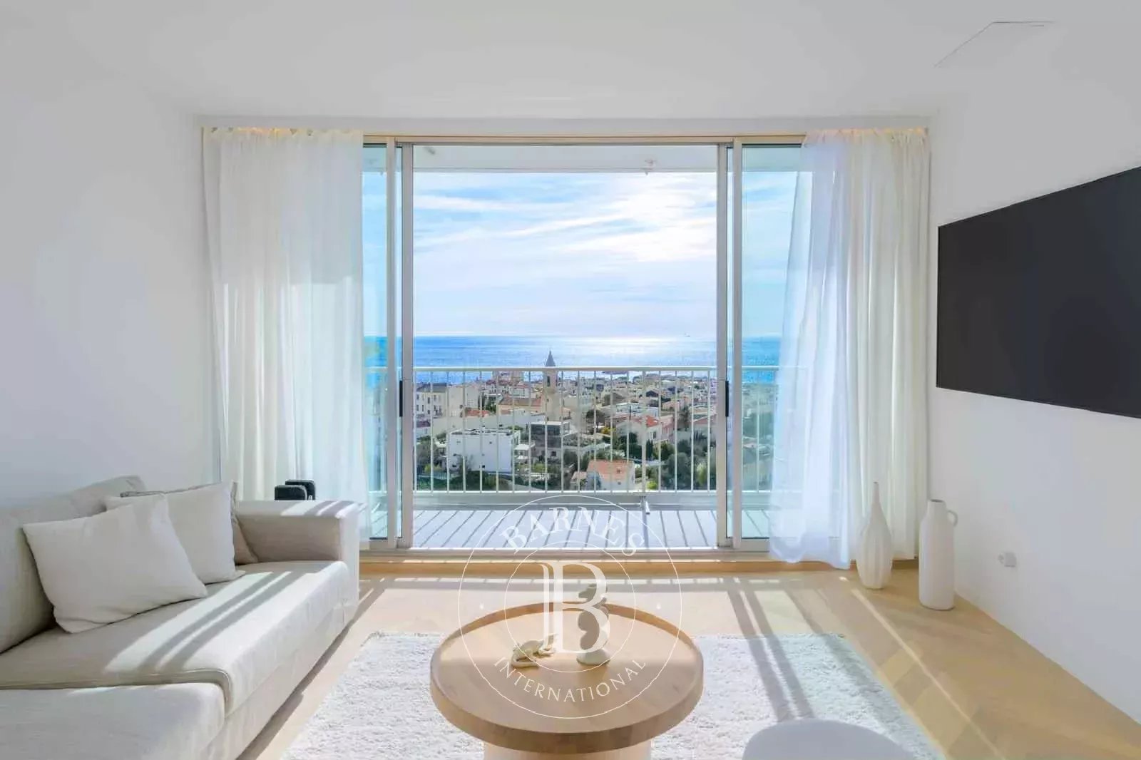 Appartement Marseille 13007  -  ref 86267800 (picture 1)