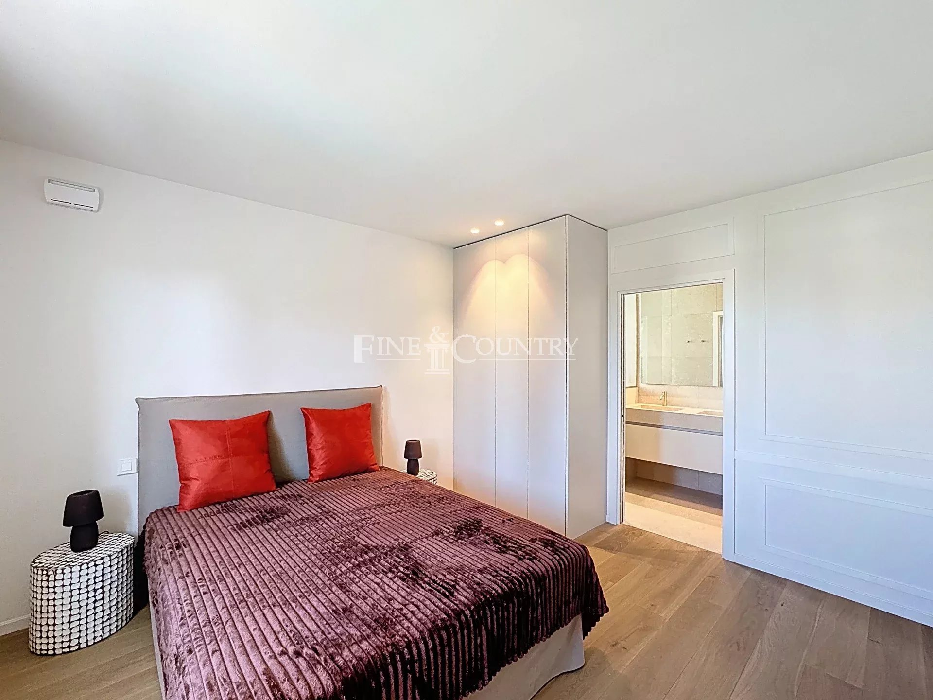 Photo of Villa for sale Cannes